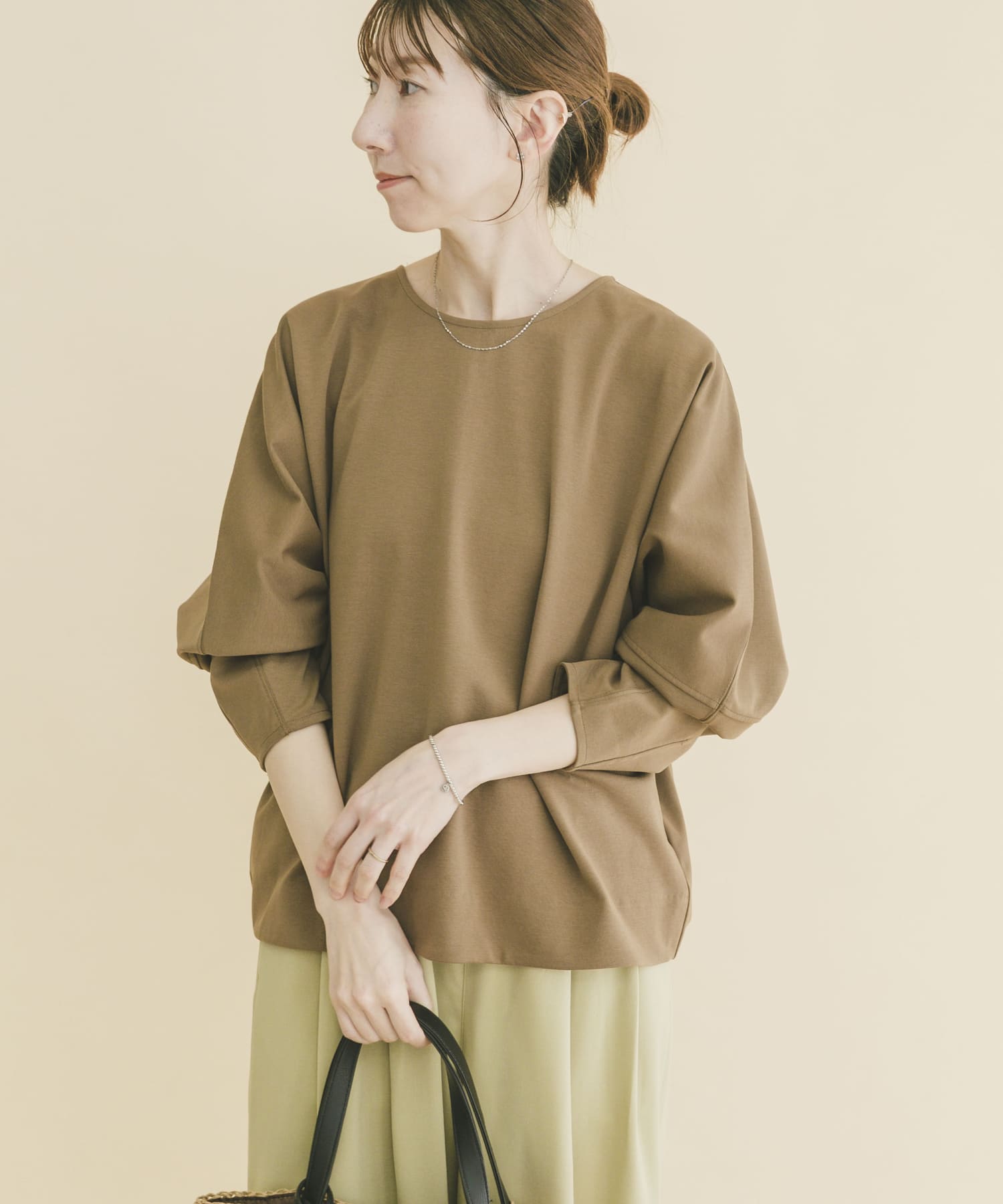 ドルマンスリーブポンチプルオーバー