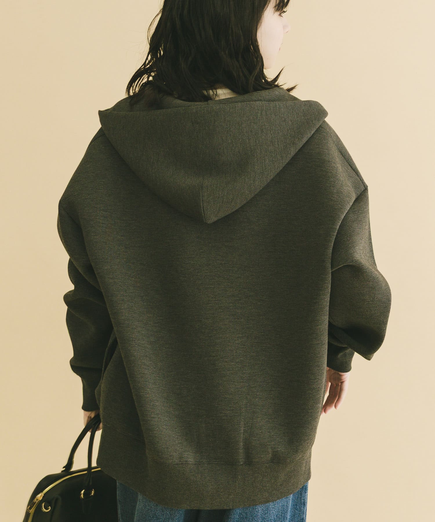 ダンボールオーバーサイズパーカー