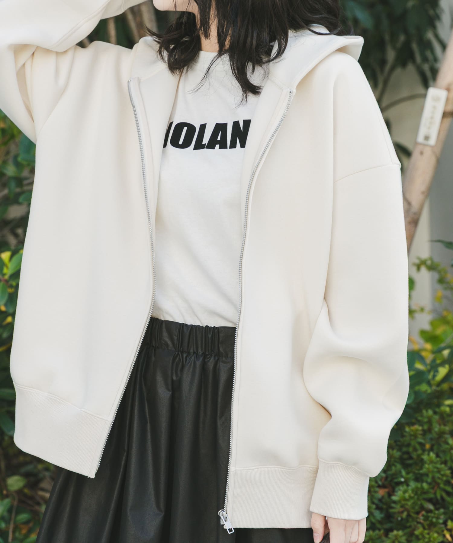 ダンボールオーバーサイズパーカー