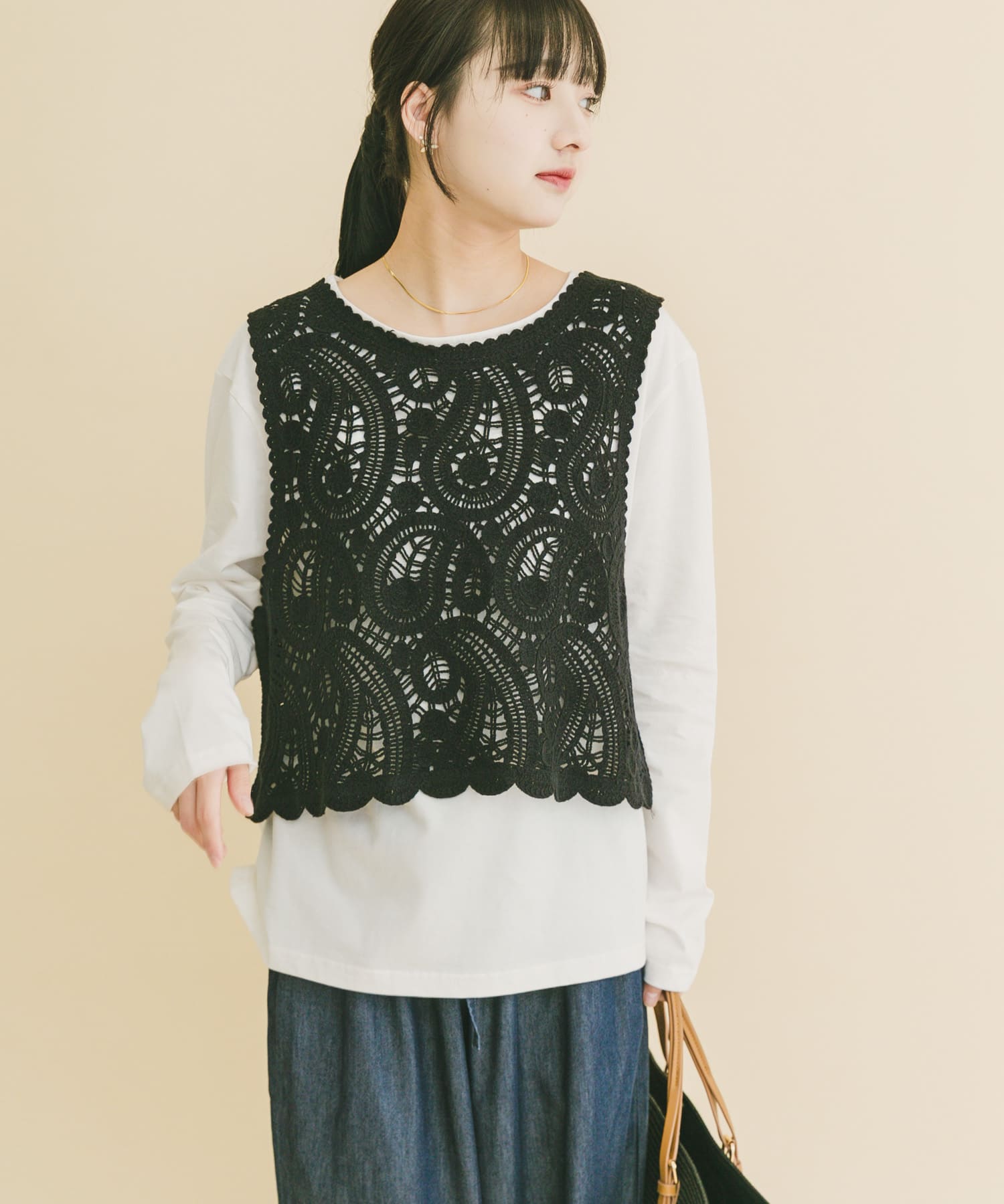 カギバリニット×ロングTシャツ