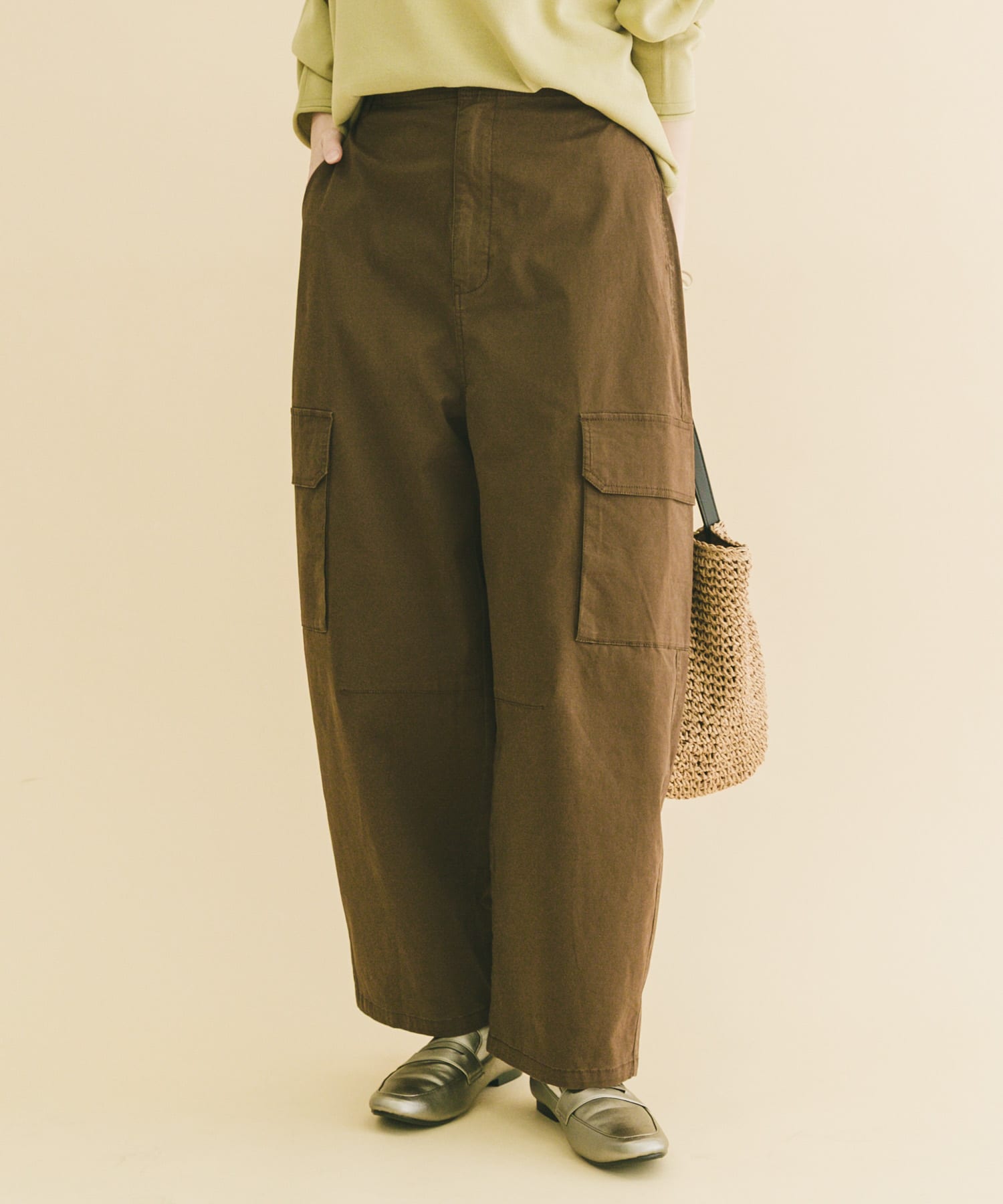 バレルカーゴパンツ