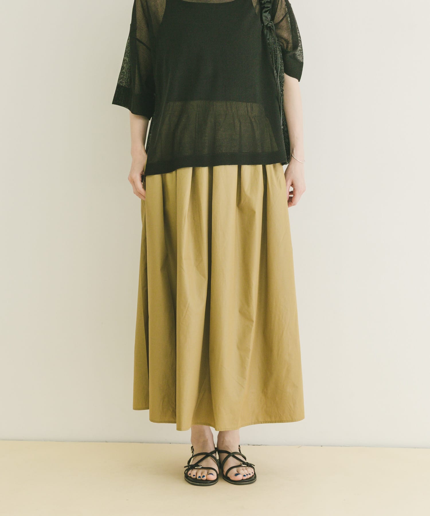 ボリュームタックスカート