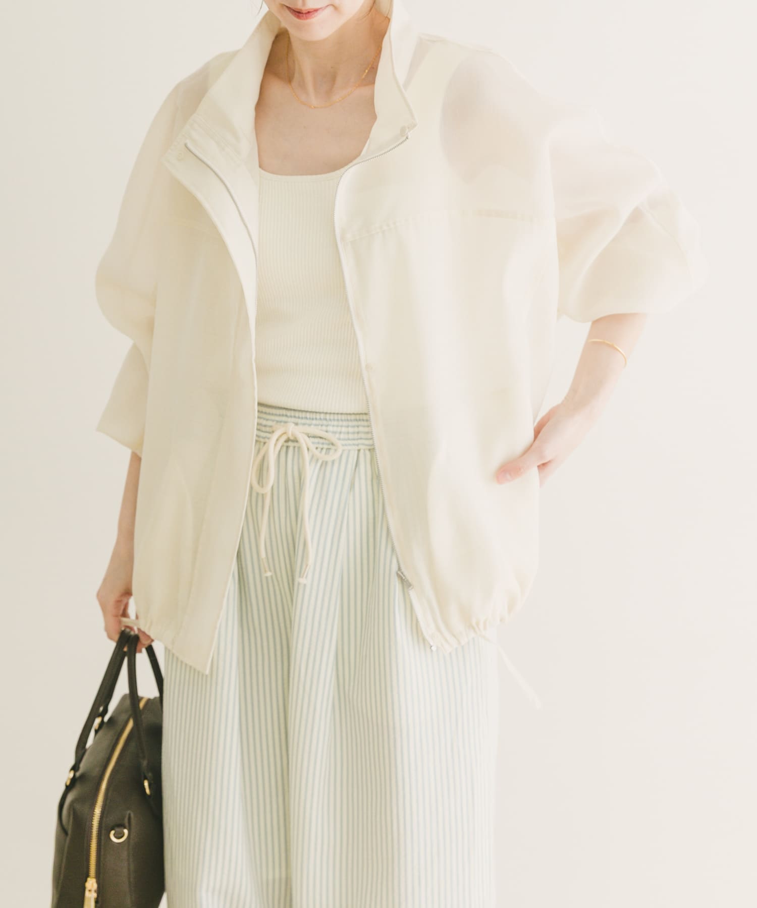 シアースタンドブルゾン