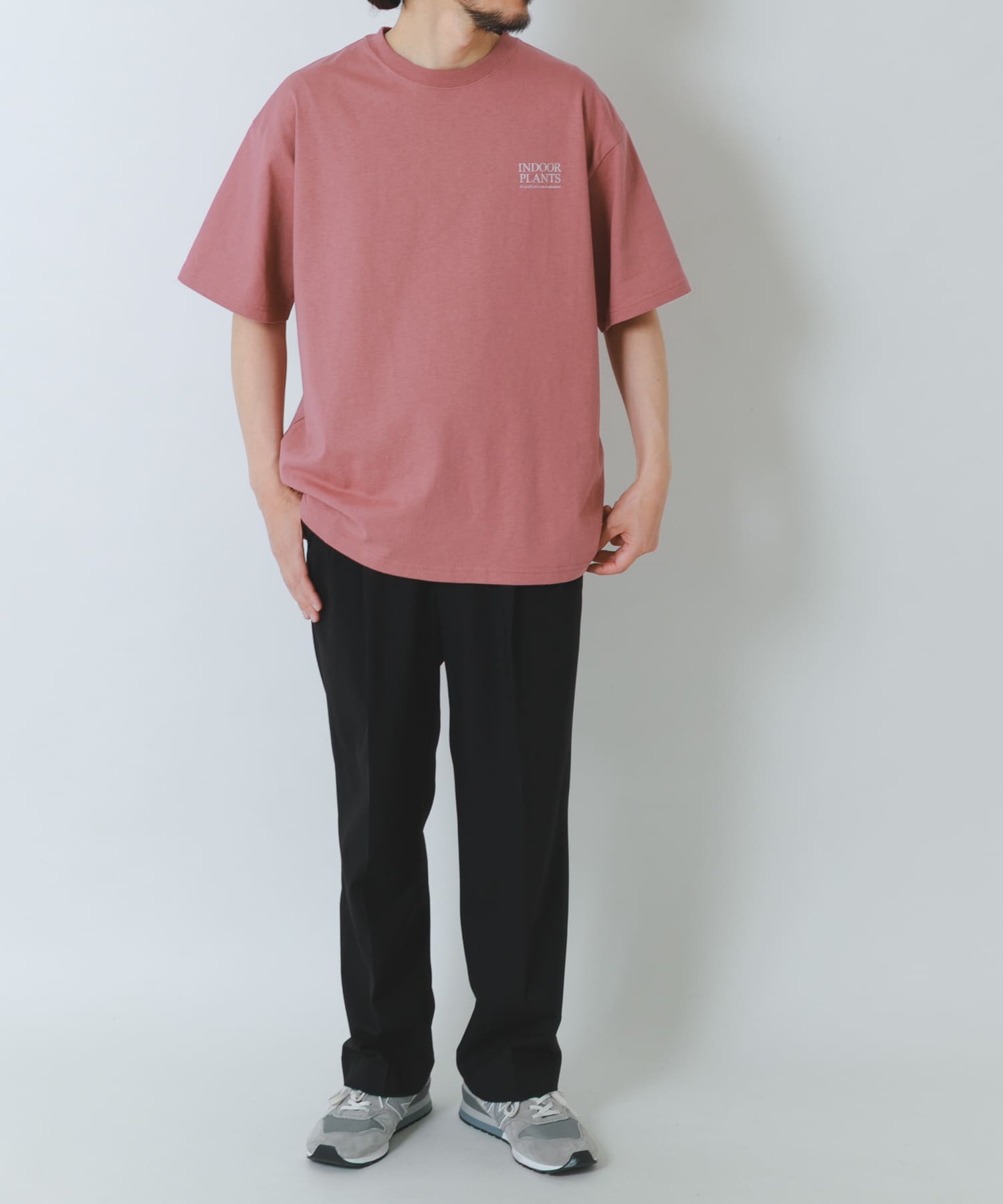 DARK PINK