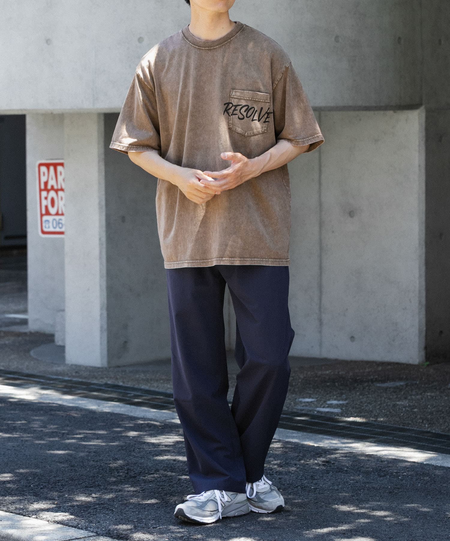 KHAKI