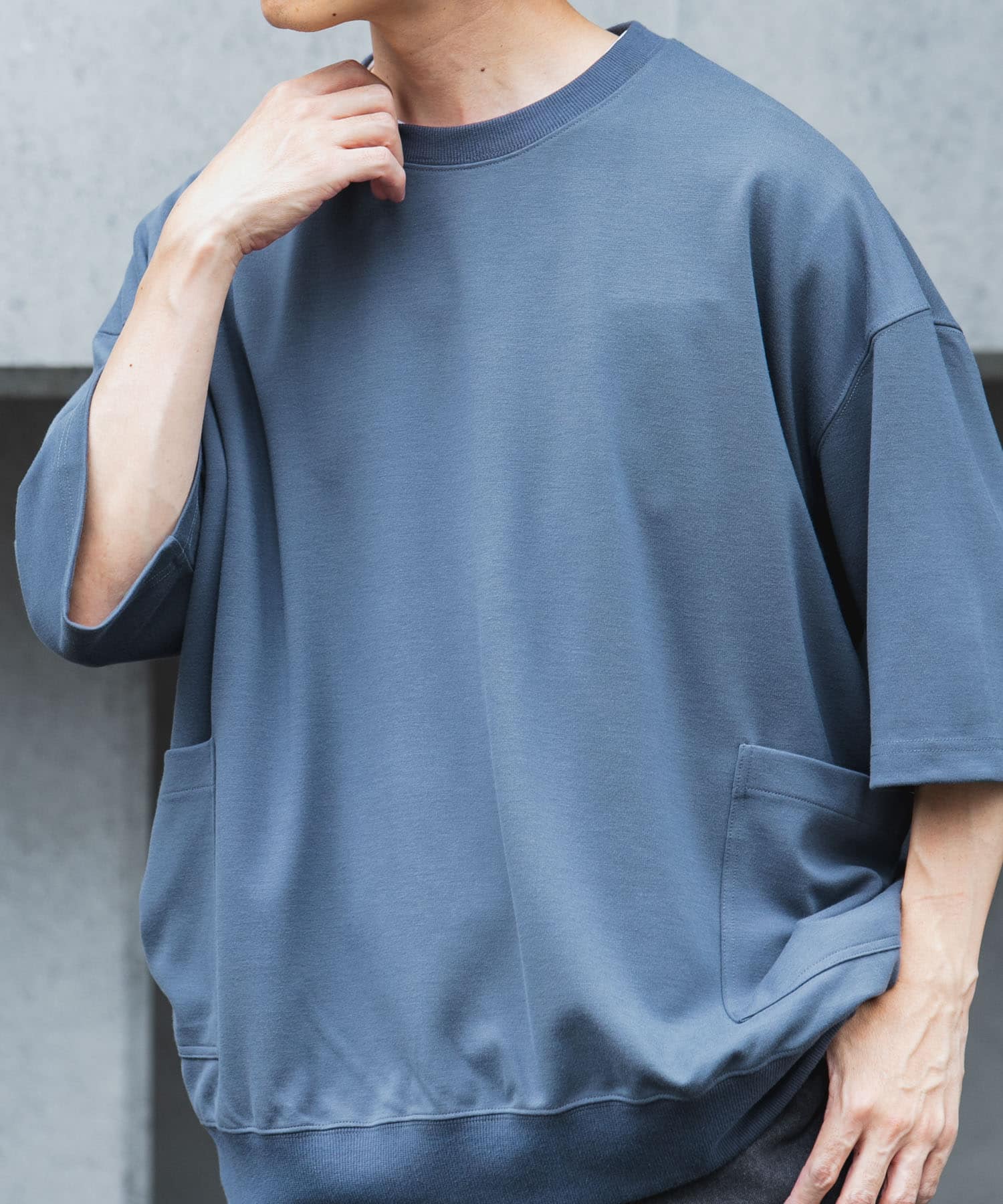 サイドストレージ半袖ポンチTops