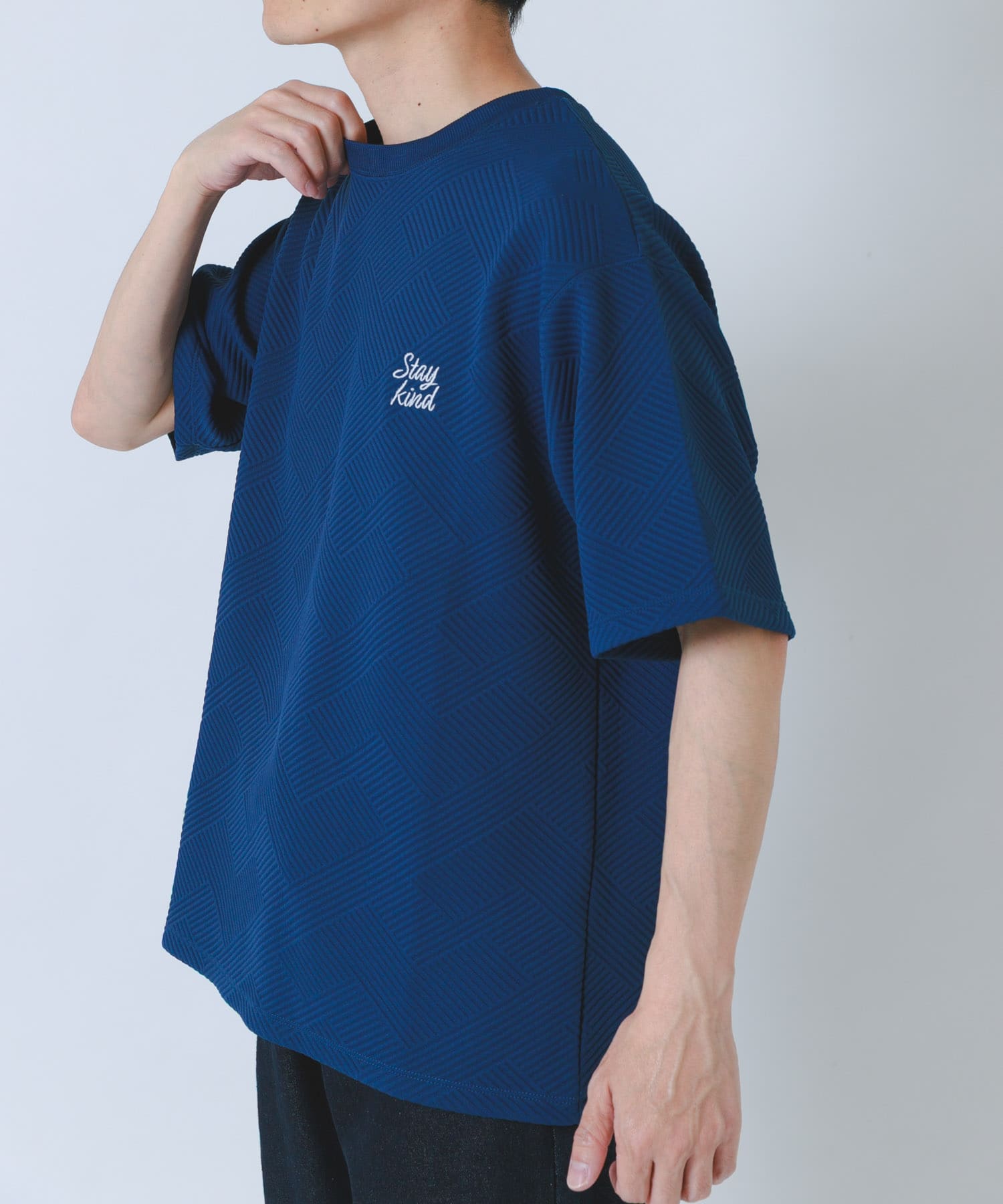 DARK BLUE