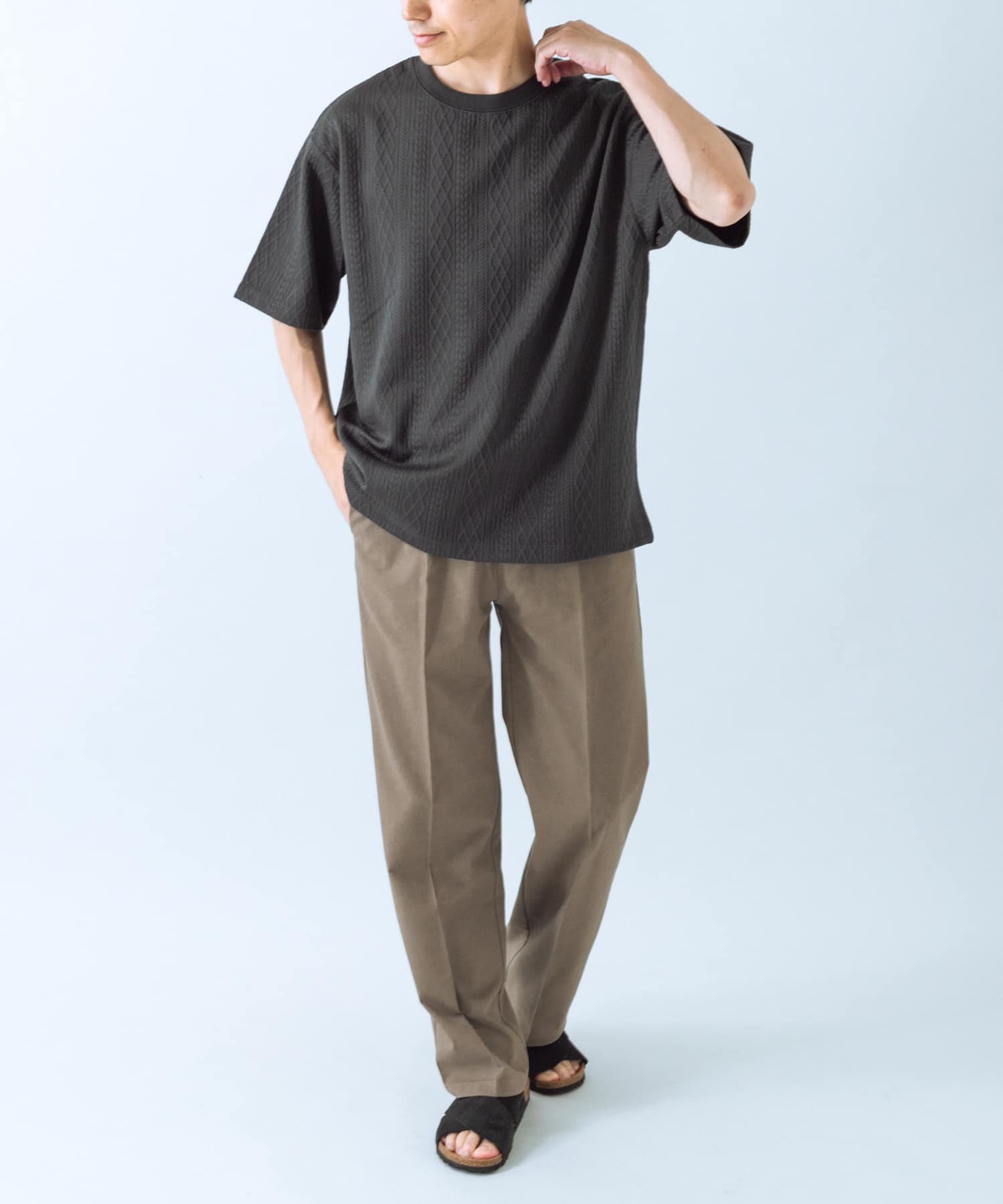KHAKI