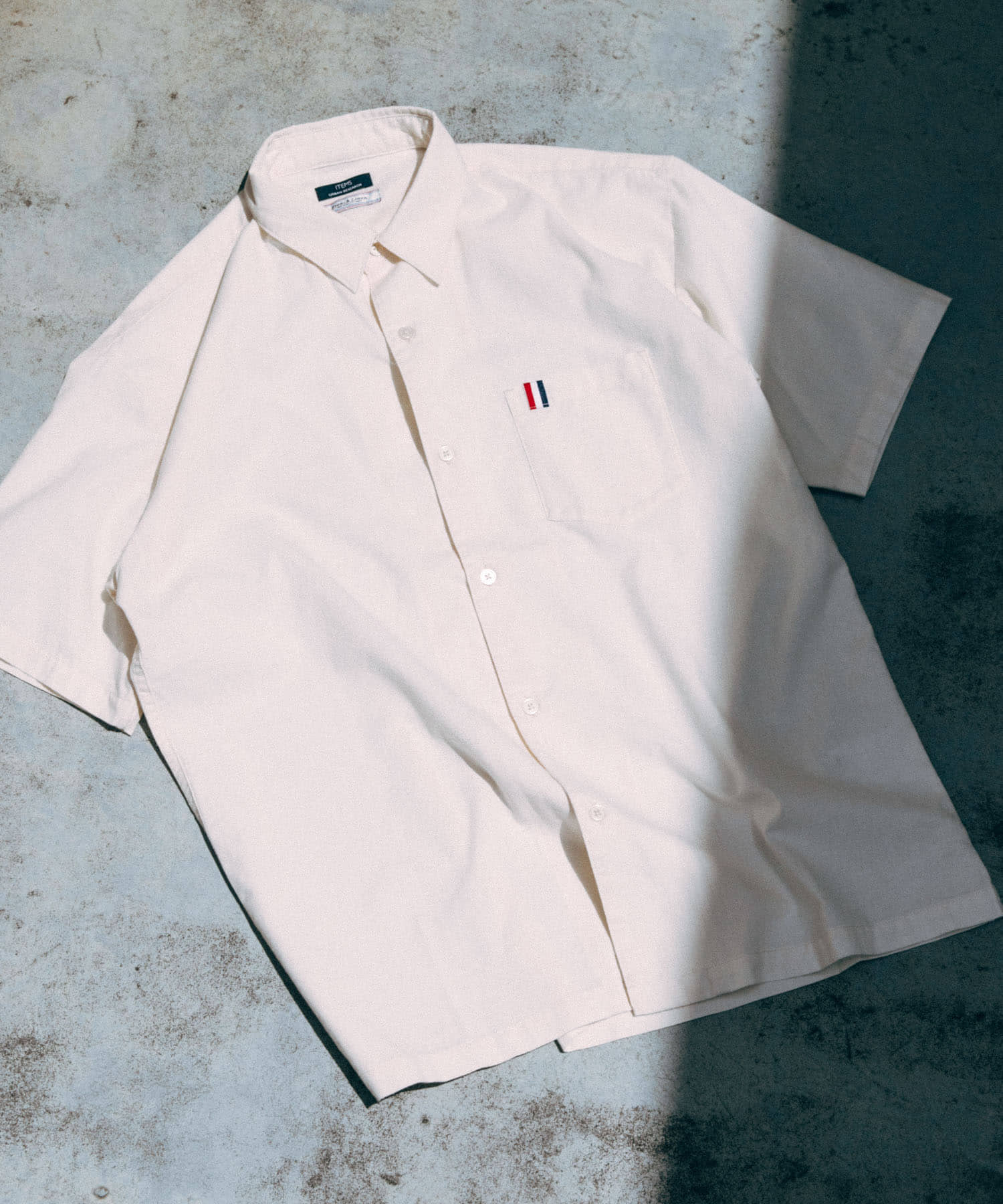 OFF WHITE