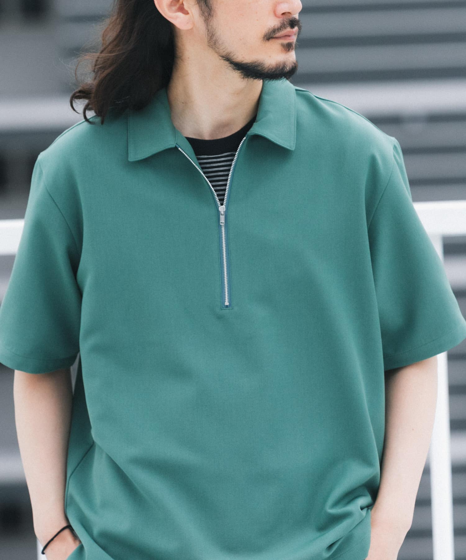GREEN