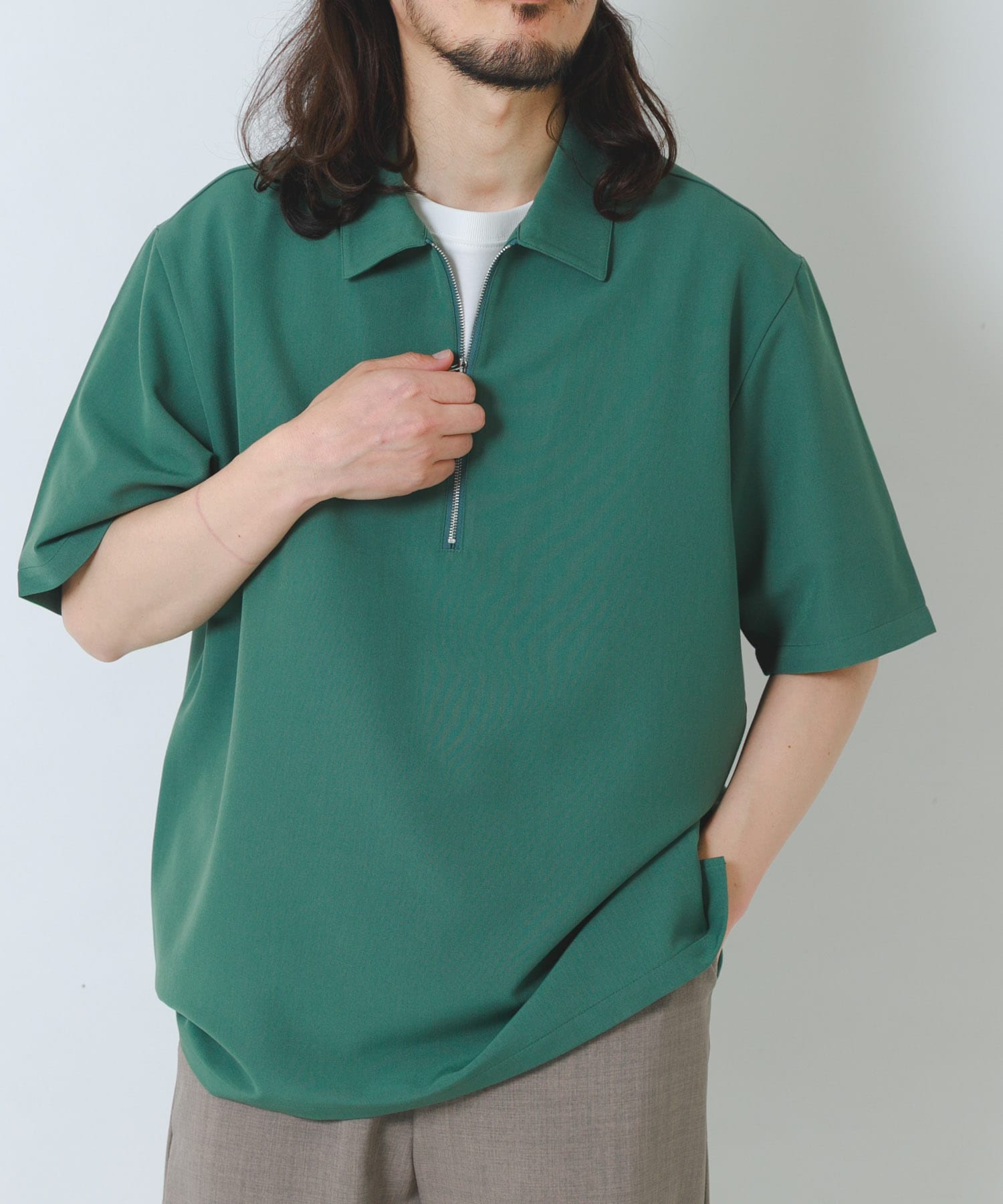 GREEN