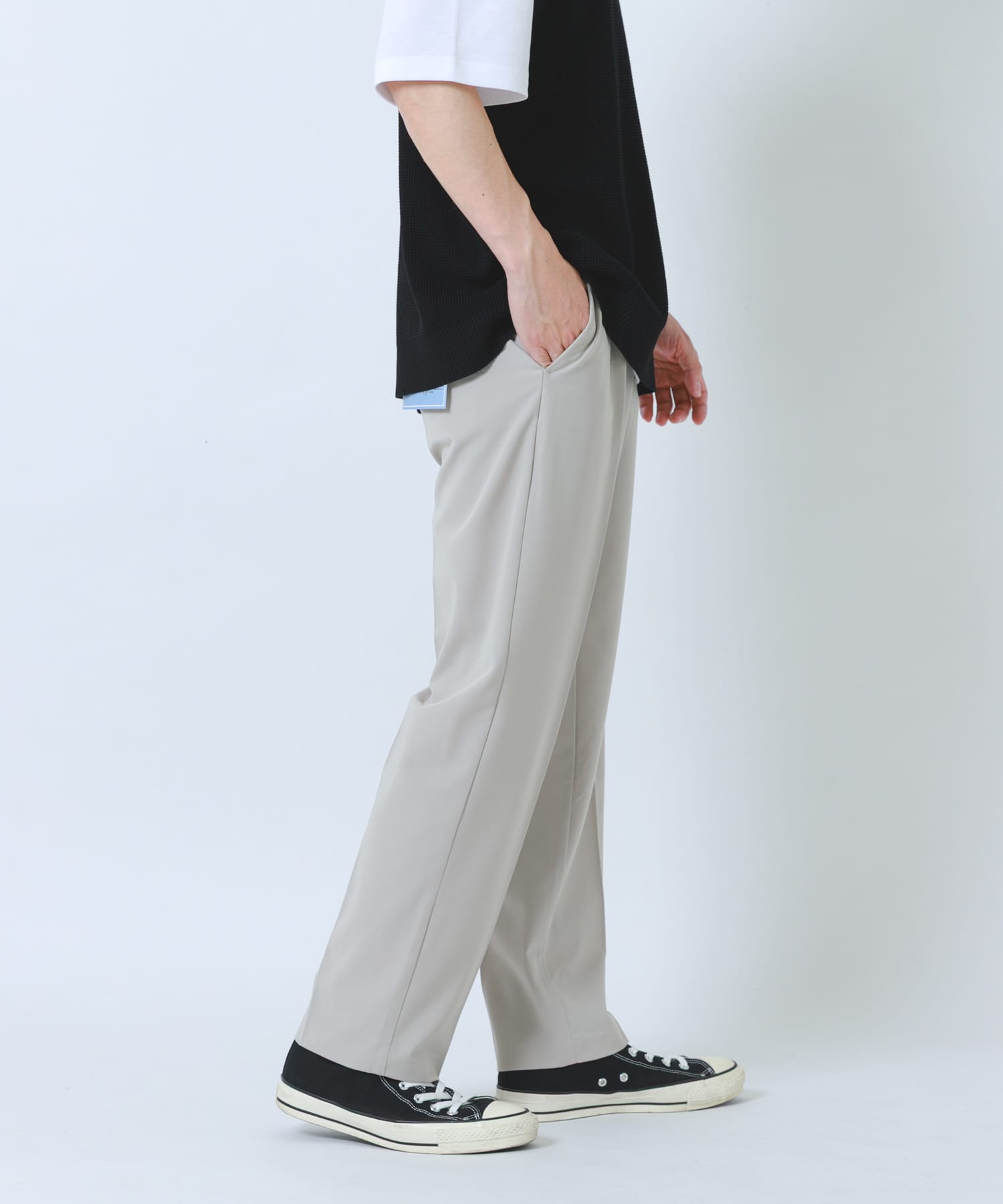 接触冷感 TRテーパードスラックス BEG M