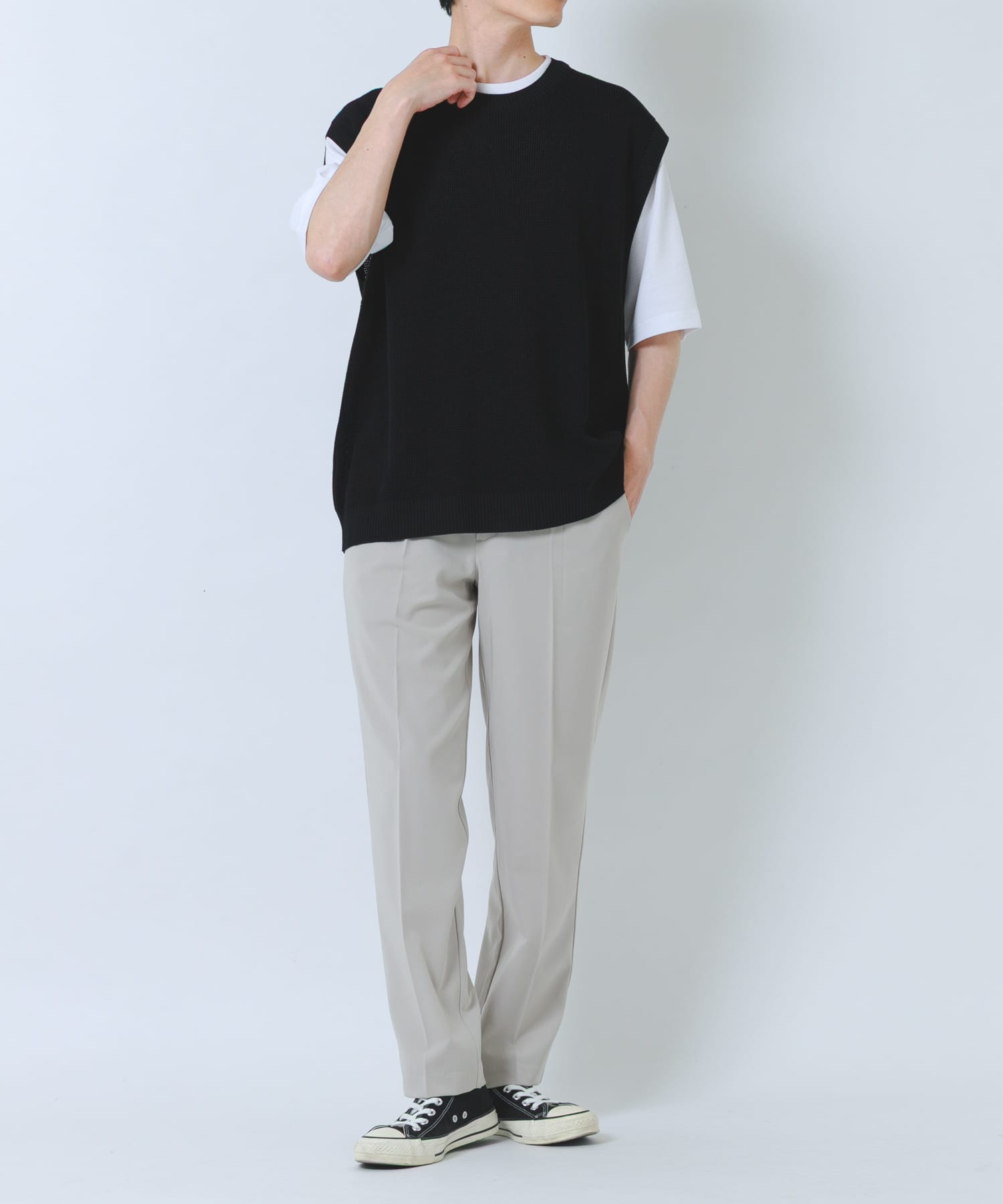 接触冷感 TRテーパードスラックス BEG M