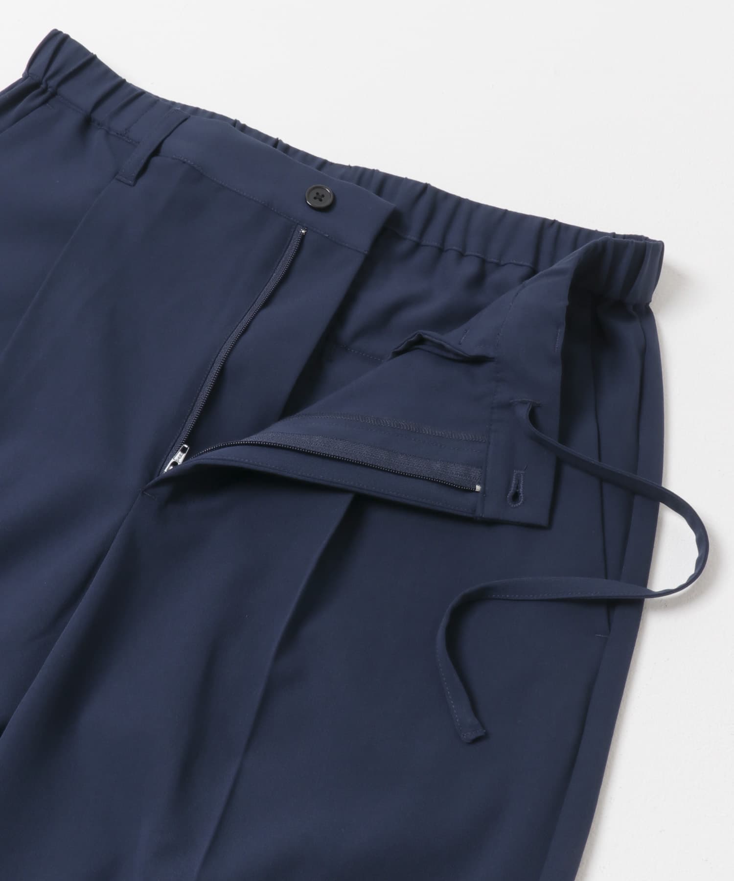 接触冷感 TRテーパードスラックス NVY S