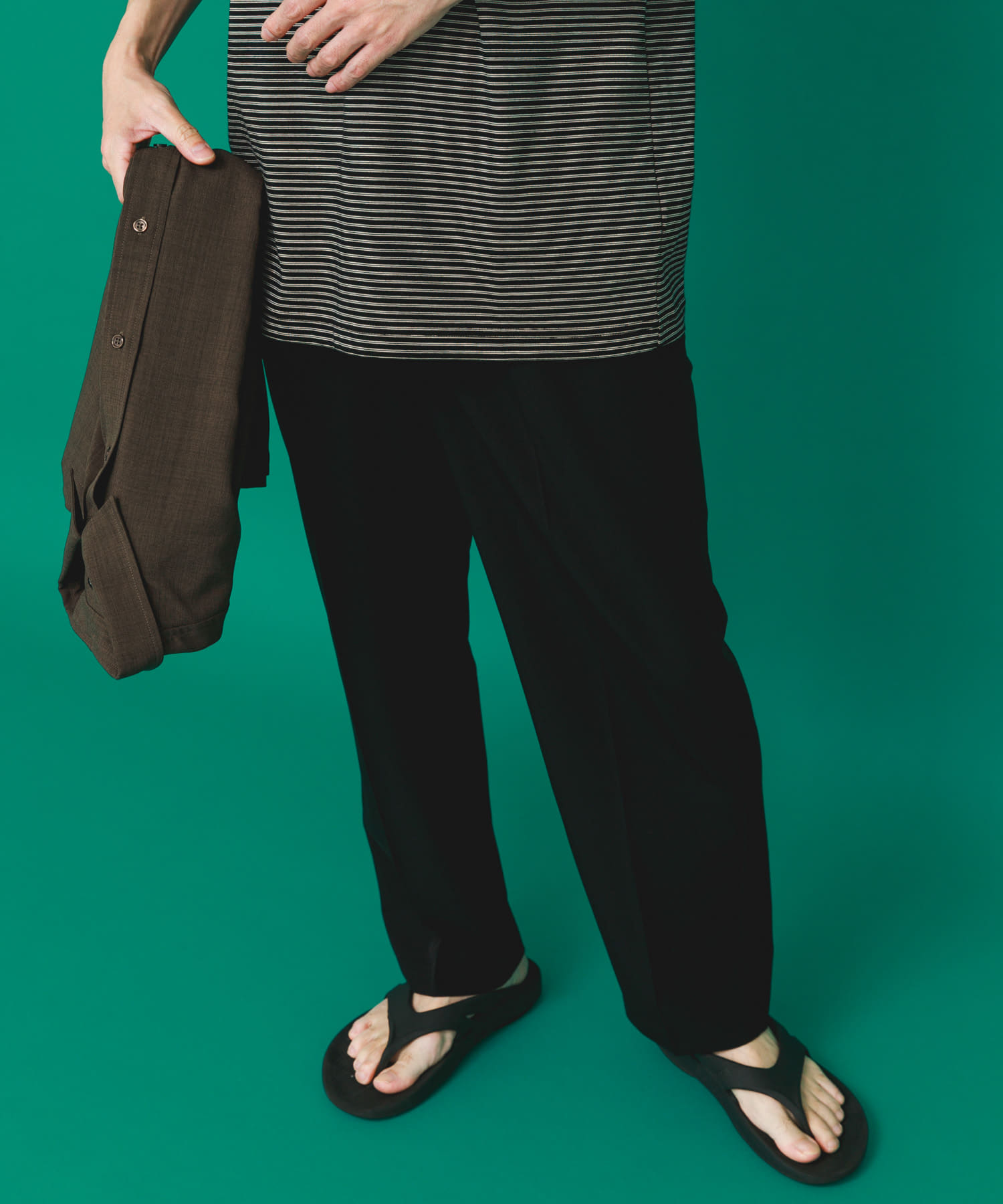 接触冷感 TRテーパードスラックス