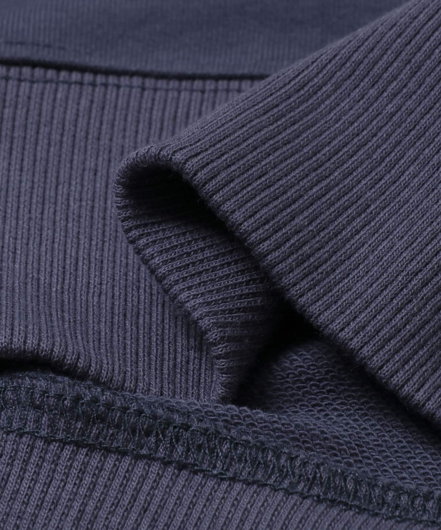 カラーステッチスウェット NVY Free