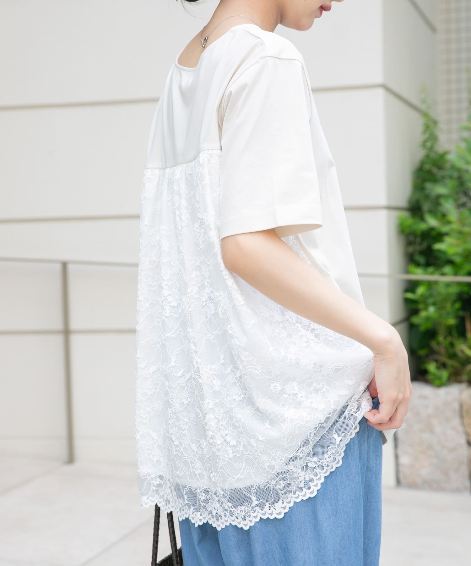 バックシャンレースTシャツ