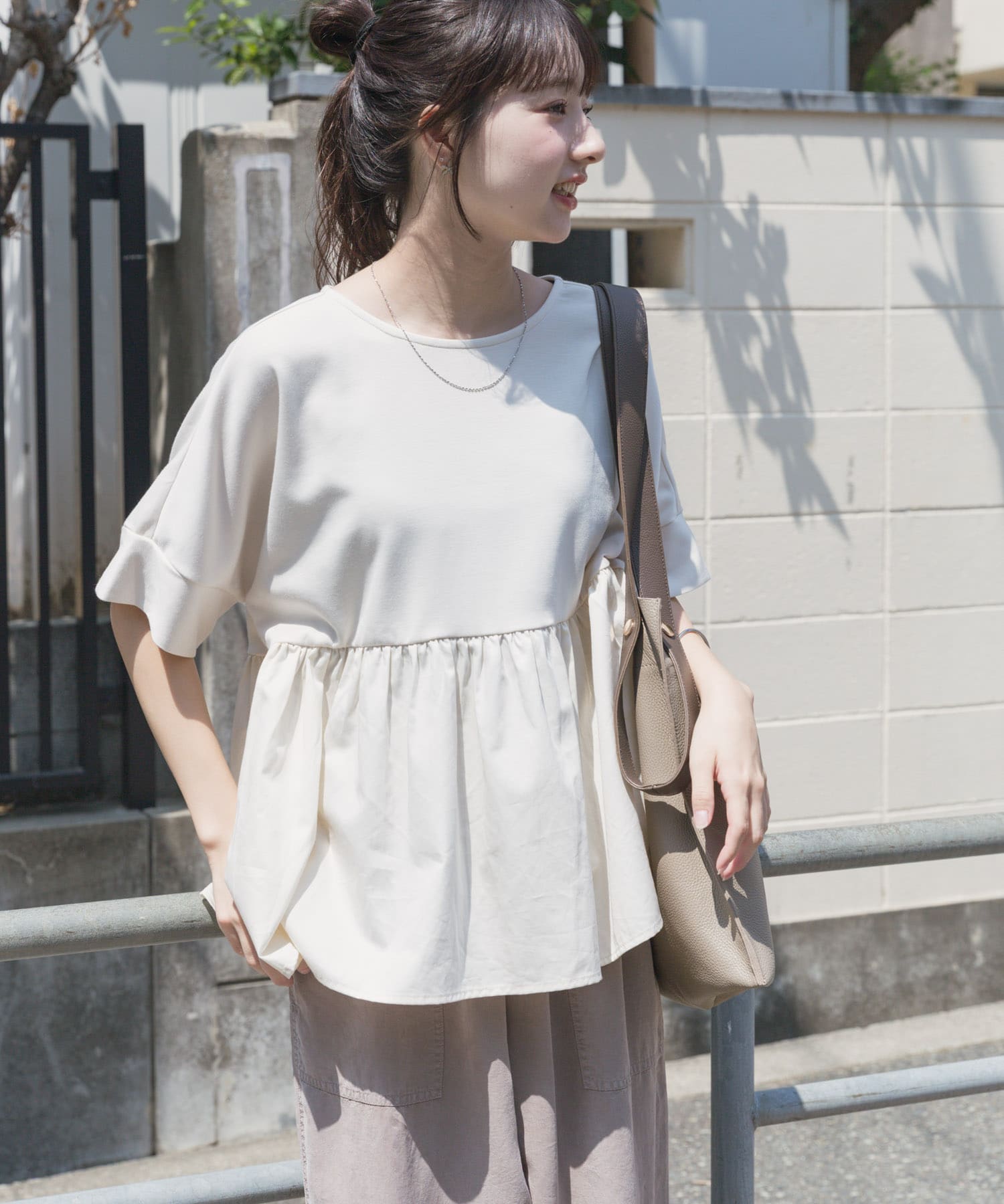 ポンチドッキング半袖トップス