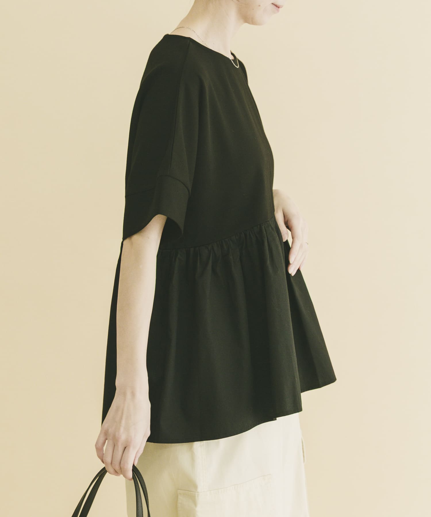 身長：164cm サイズ：Free