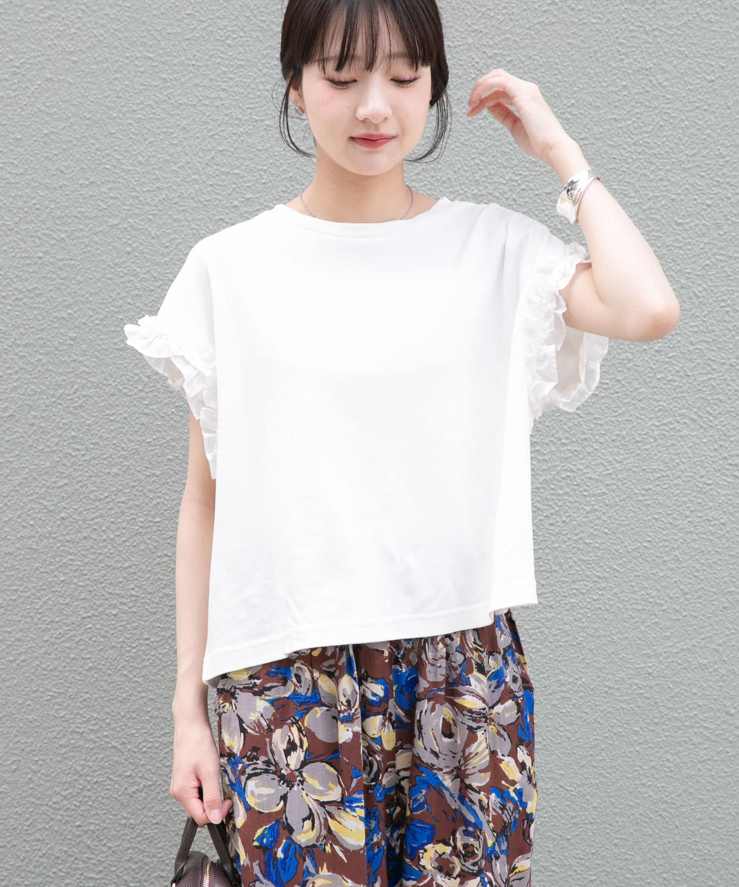 ドッキングフリルTシャツ