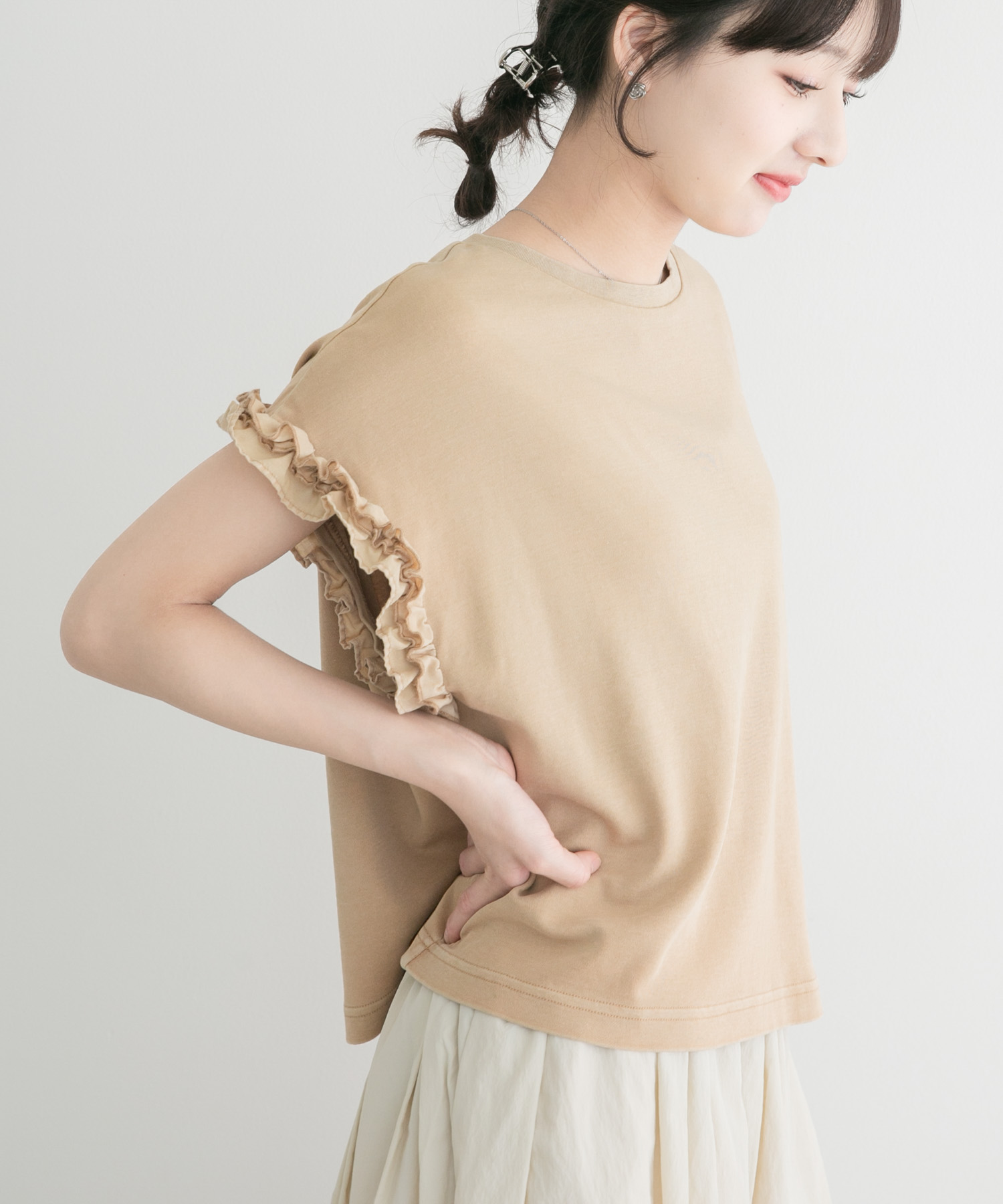 ドッキングフリルTシャツ
