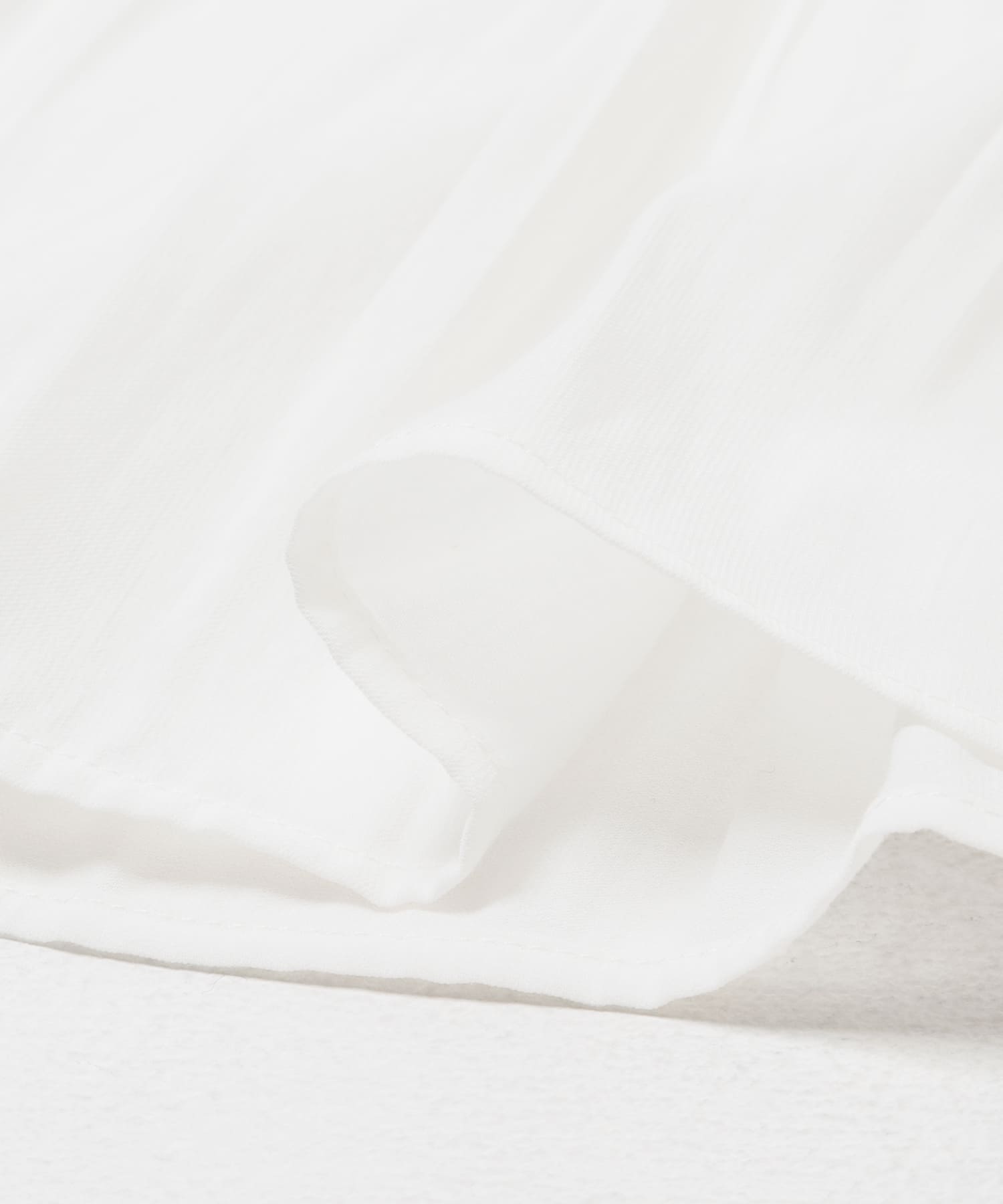 レーストリムプルオーバー WHT Free