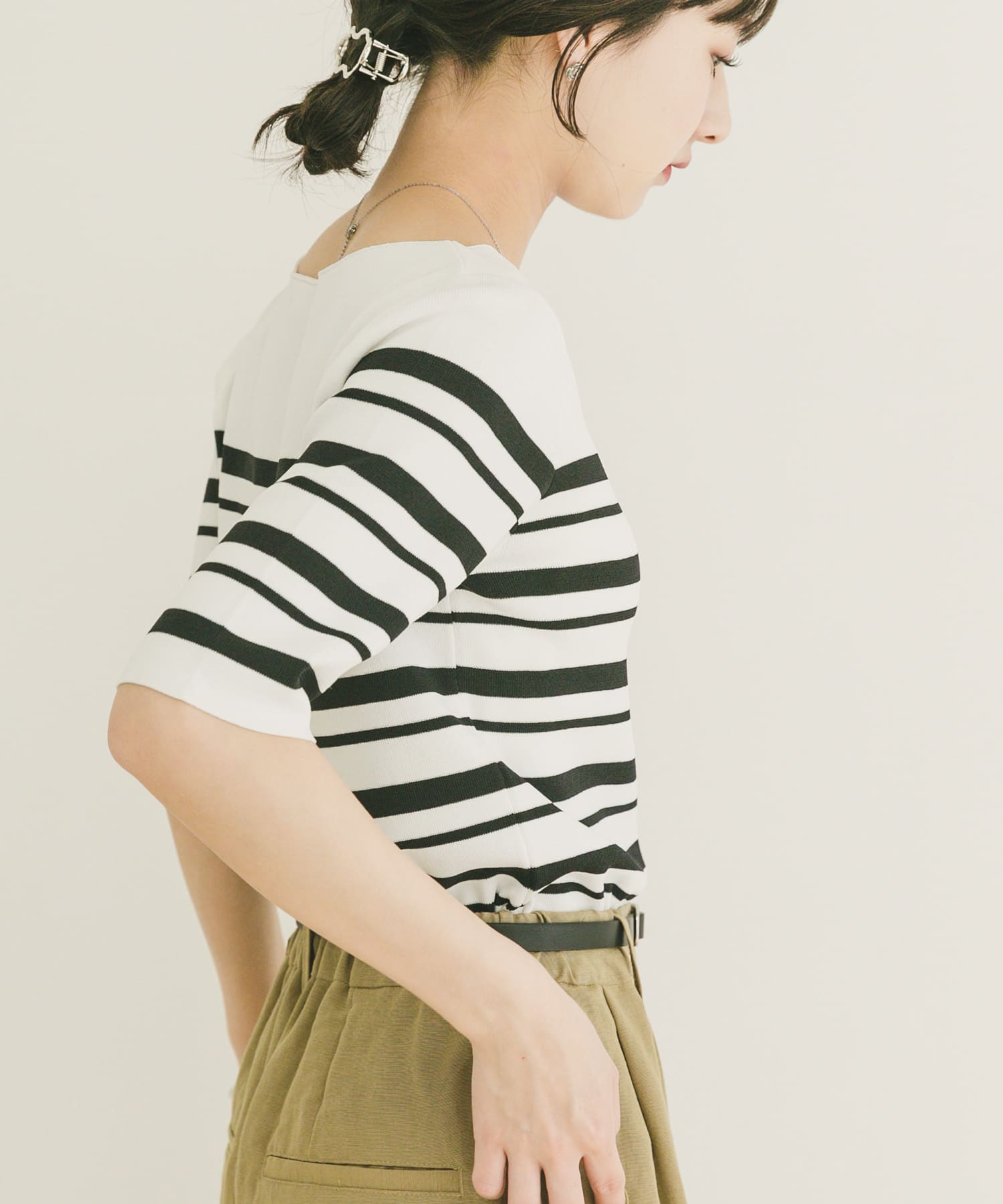 WHT×BLK