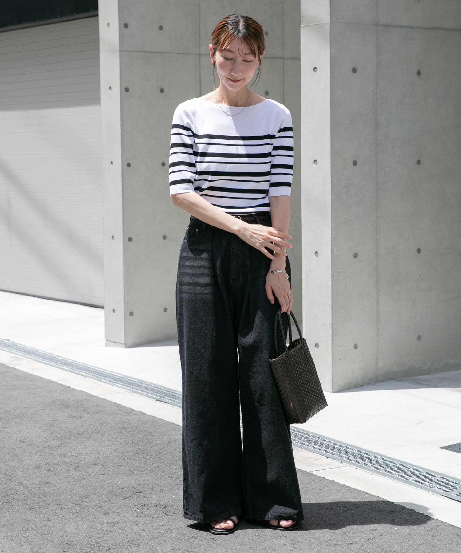 WHT×BLK