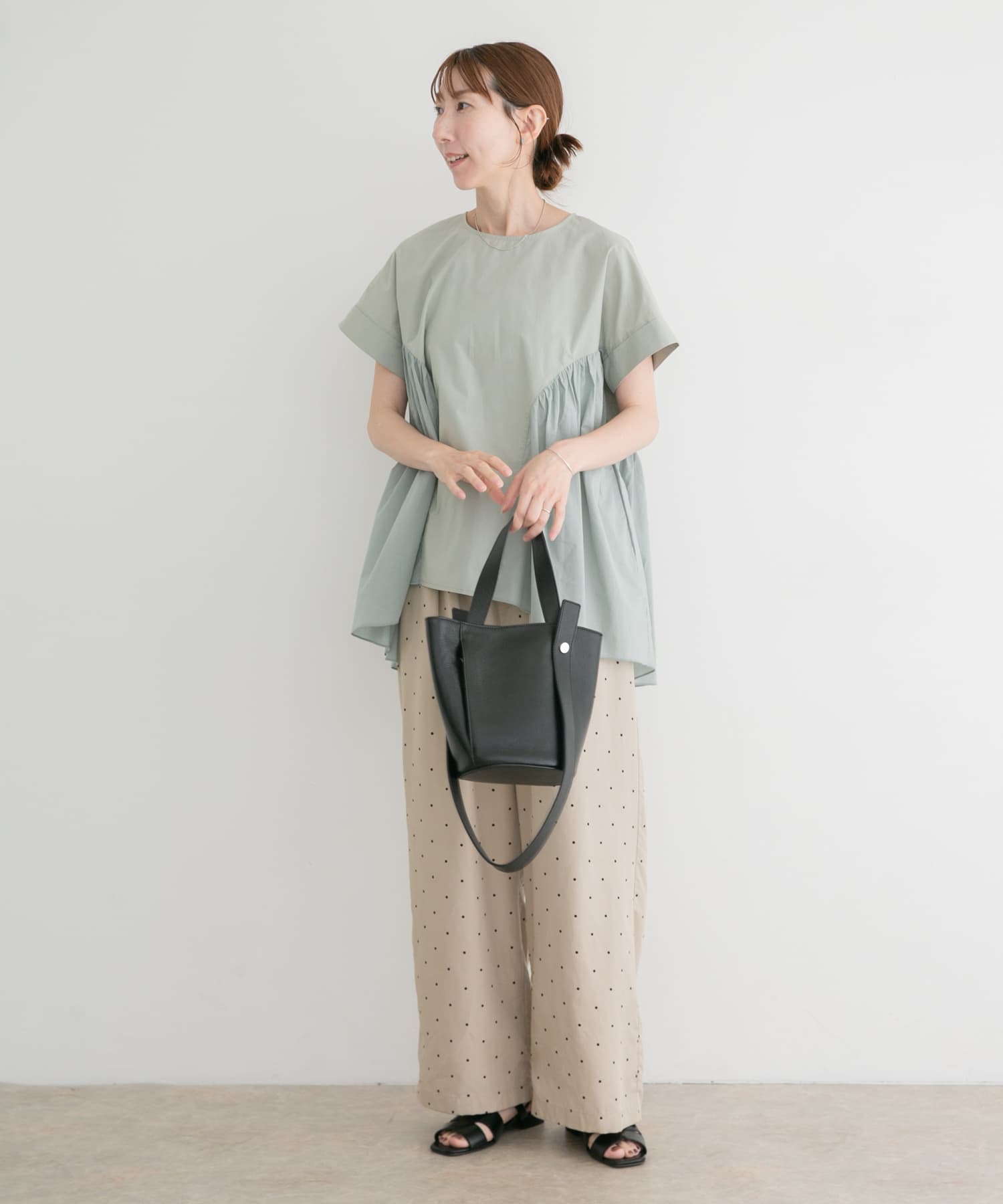 身長：164cm サイズ：FREE