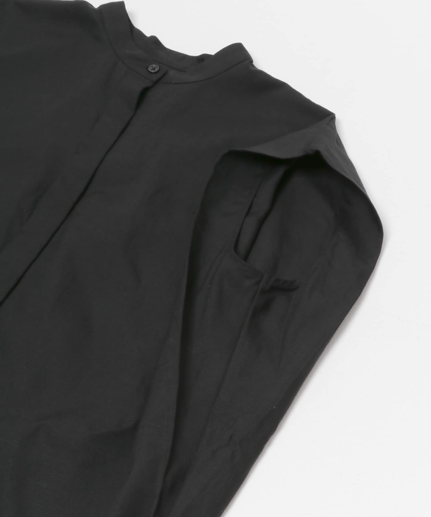 リネン混タックフレンチスリーブシャツ BLK Free