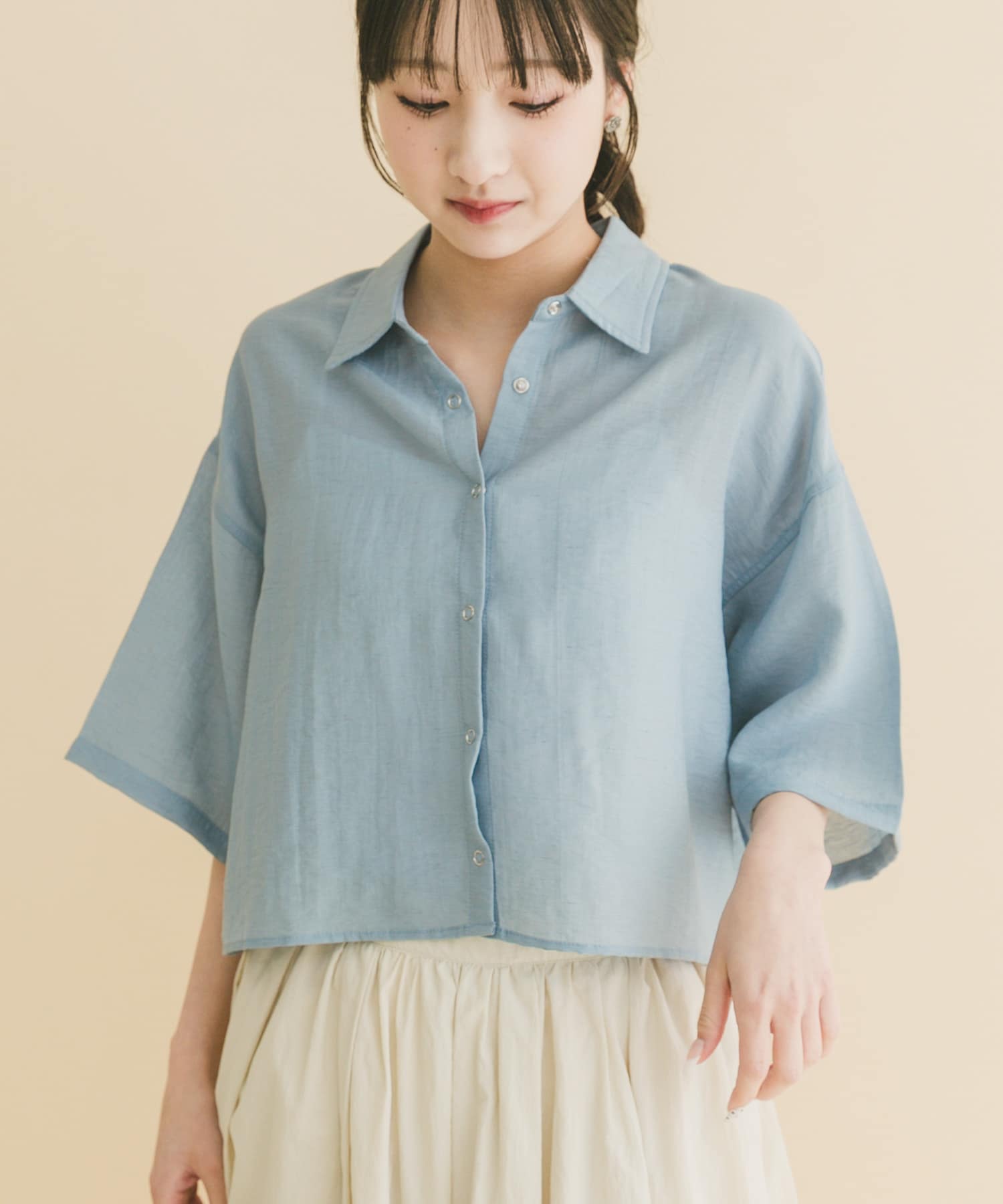 ドットボタンハンソデシアーシャツ