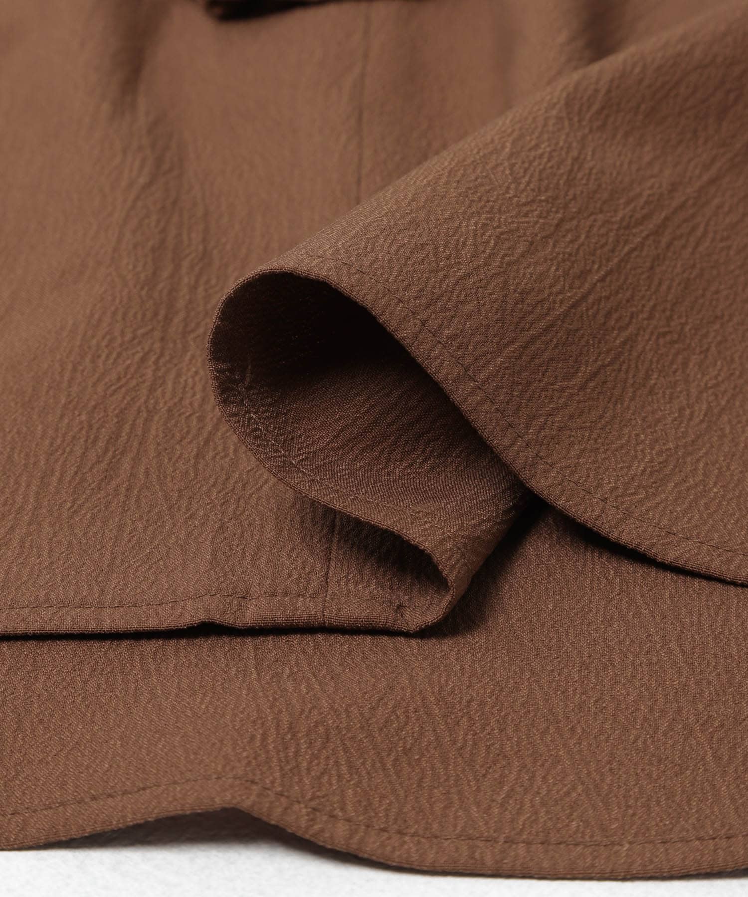 フリルカラーブラウス BRN Free