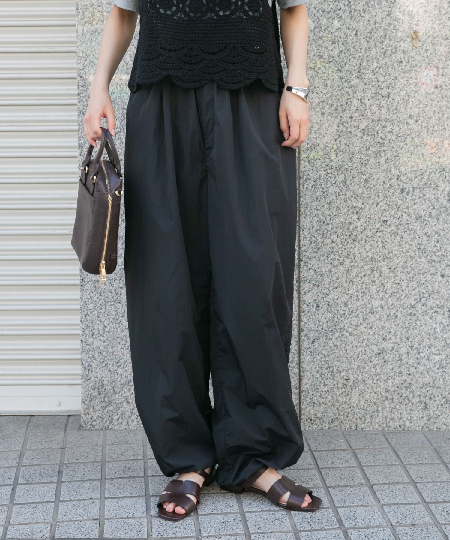 ナイロンカーゴパンツ