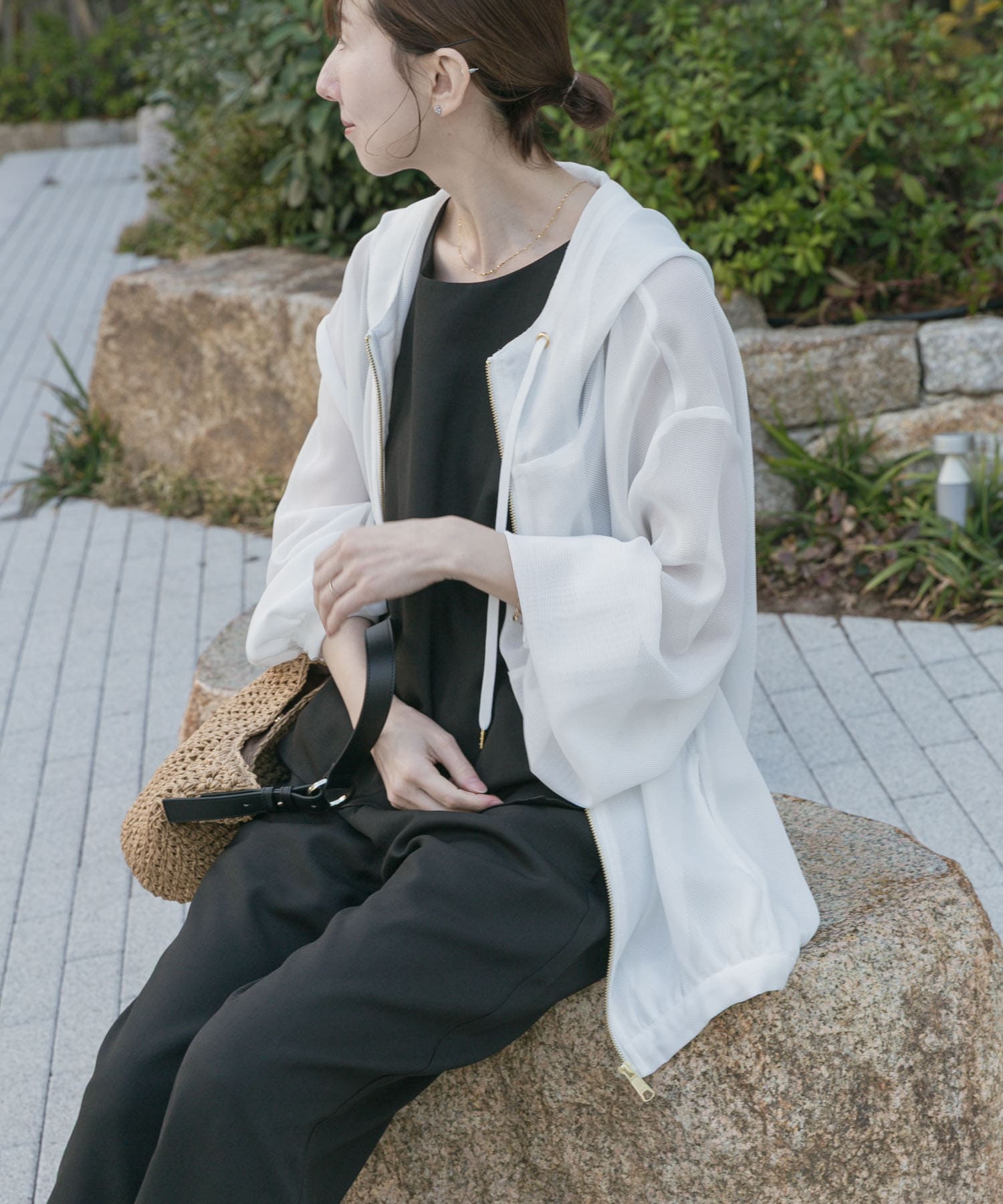 メッシュマウンテンパーカー