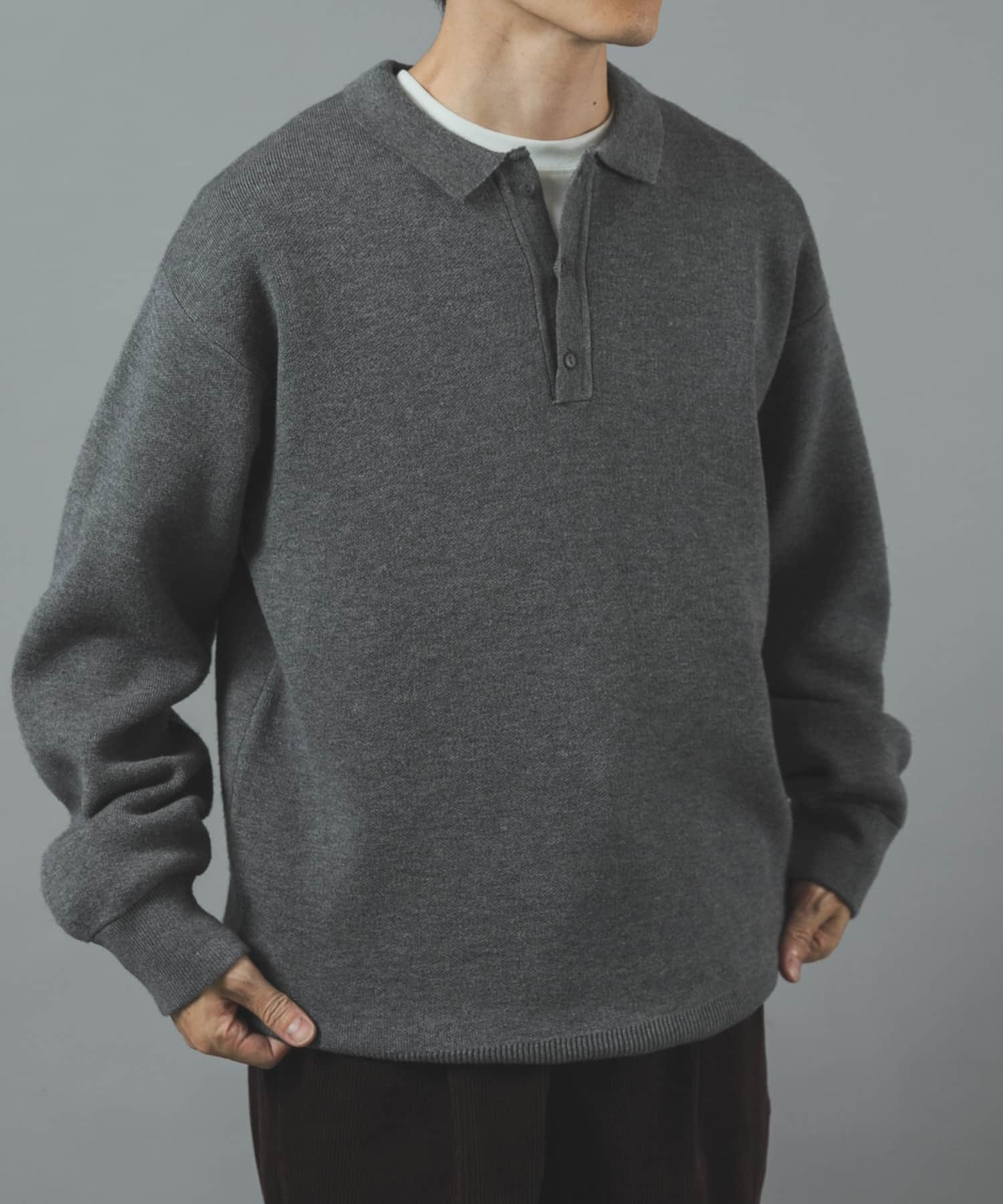 TOP GRAY