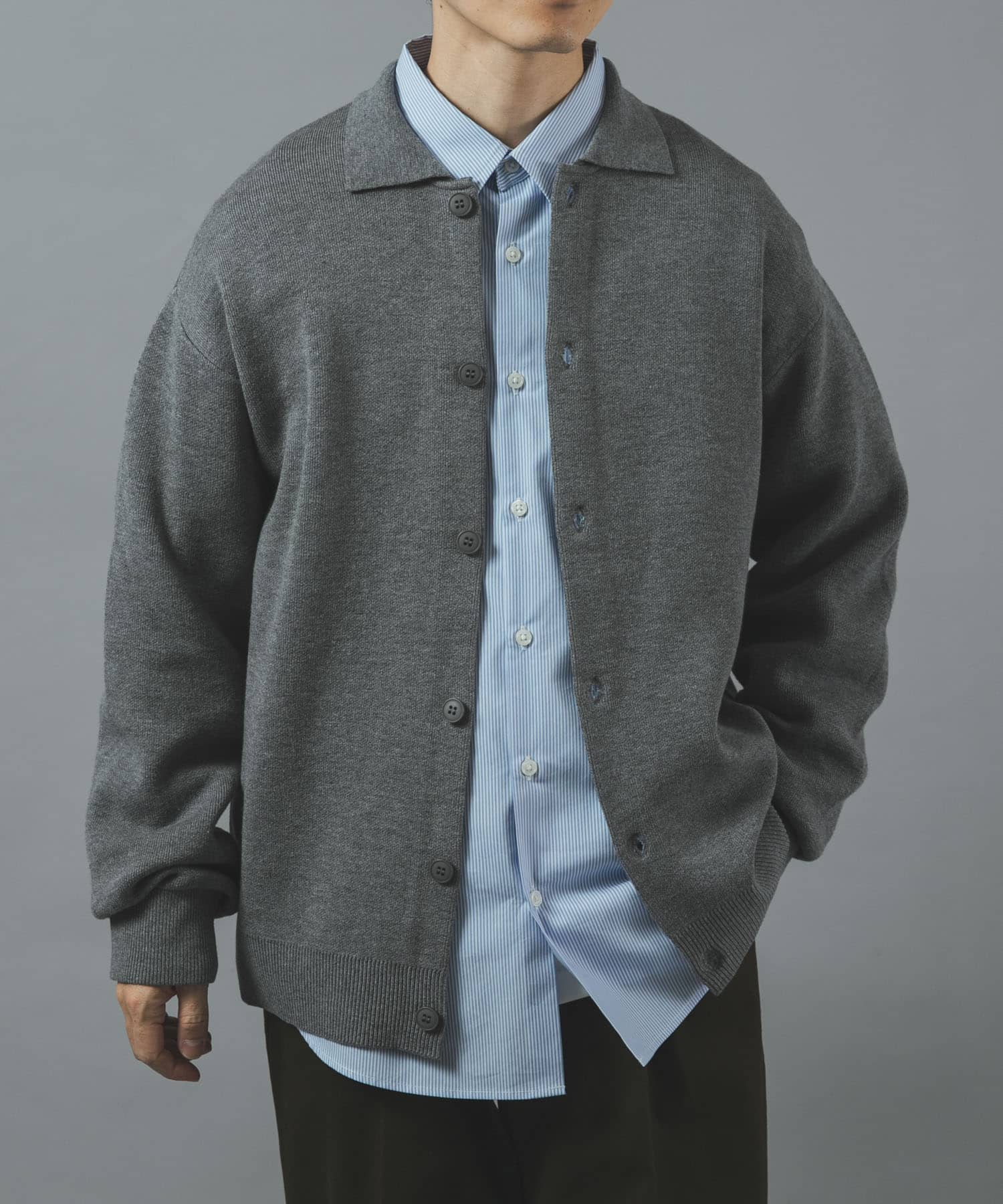 TOP GRAY