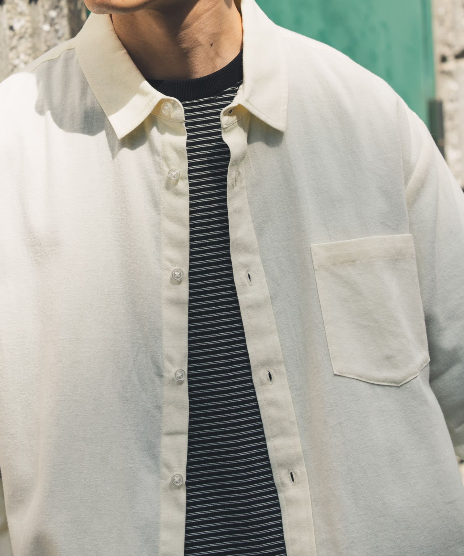 OFF WHITE