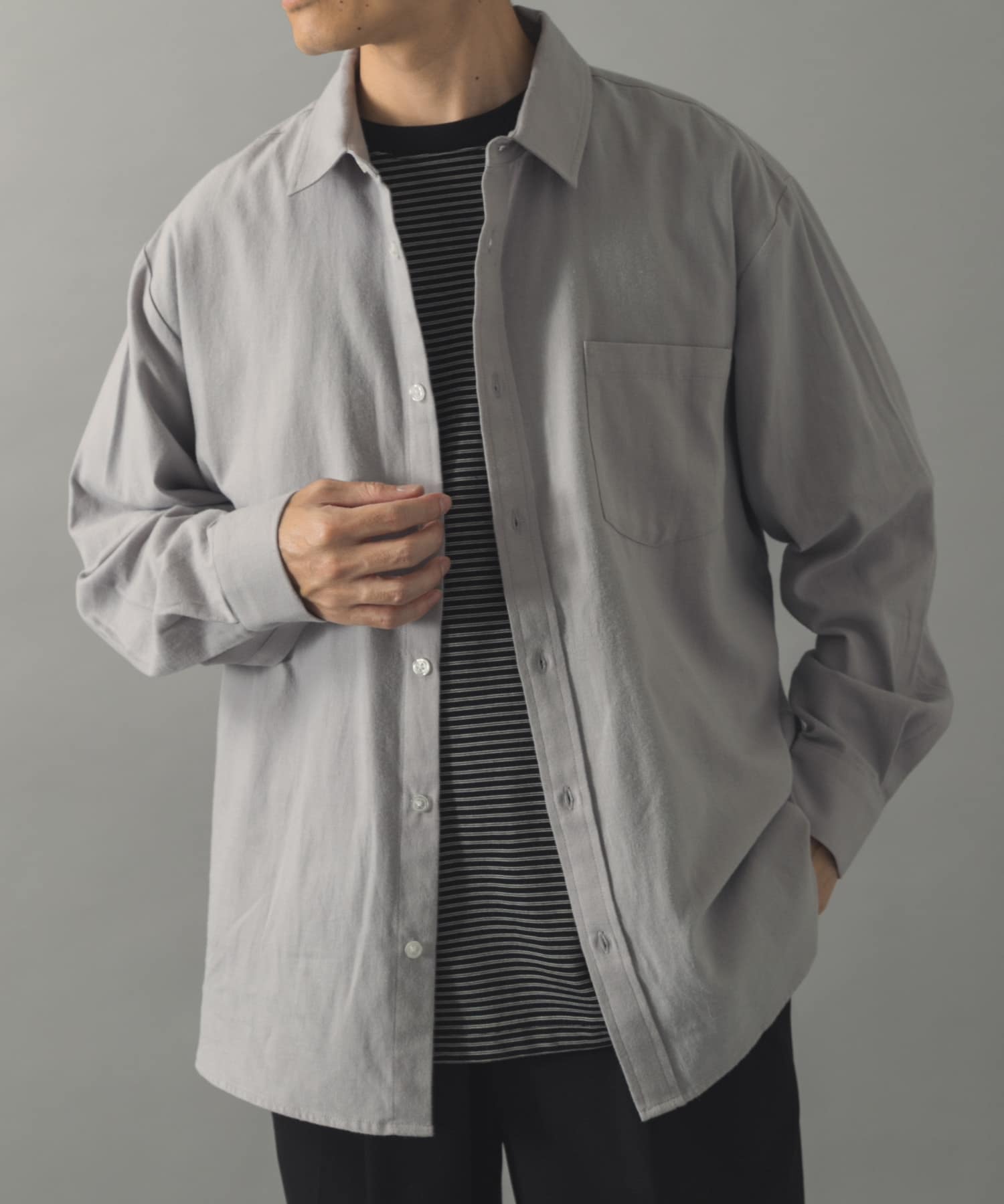 GRAY