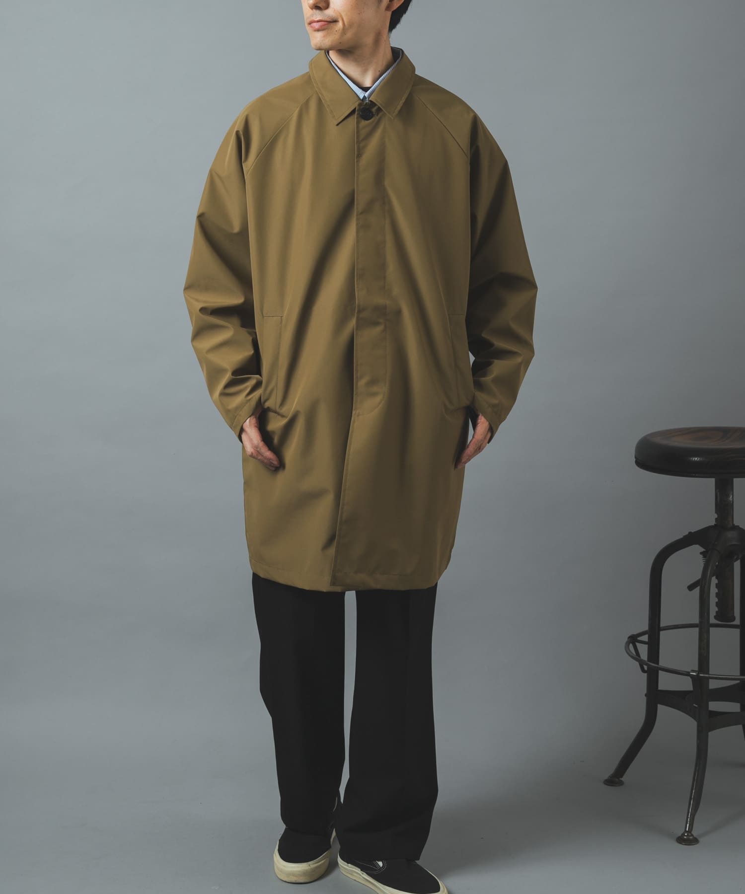 DARK BEIGE