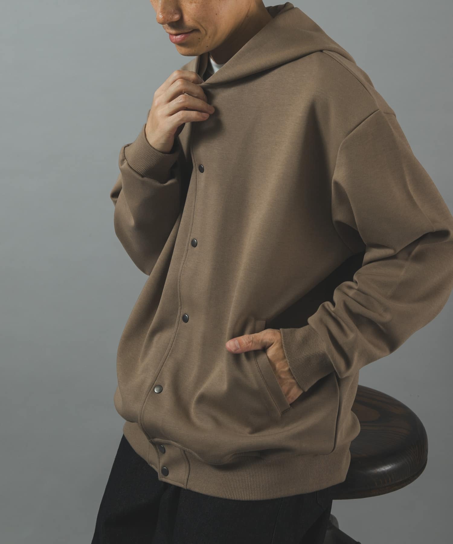 TAUPE