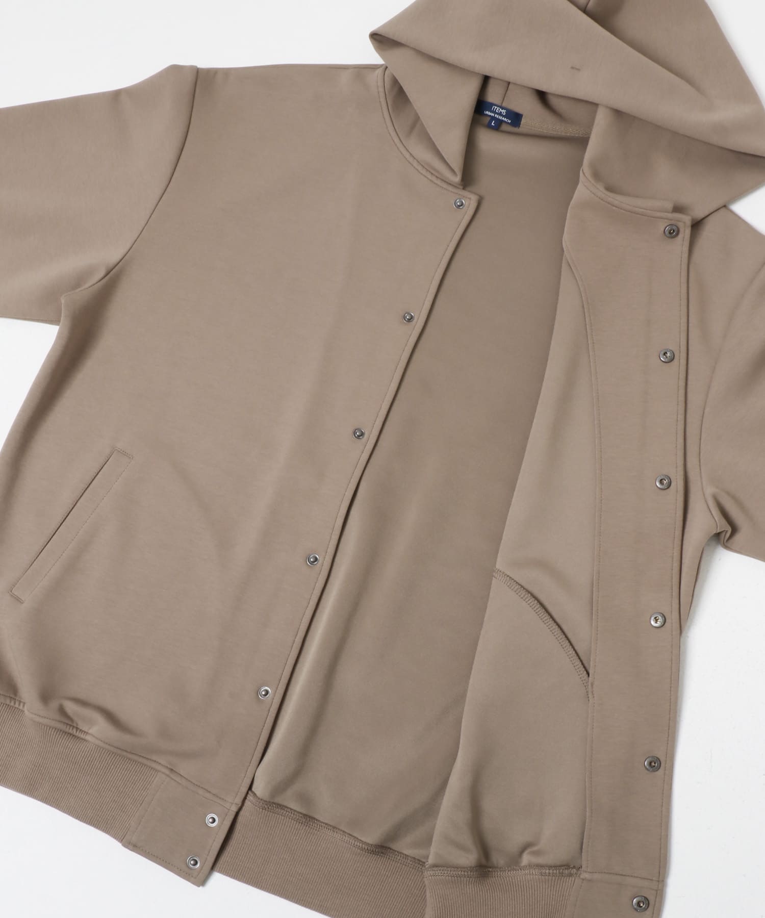 TAUPE