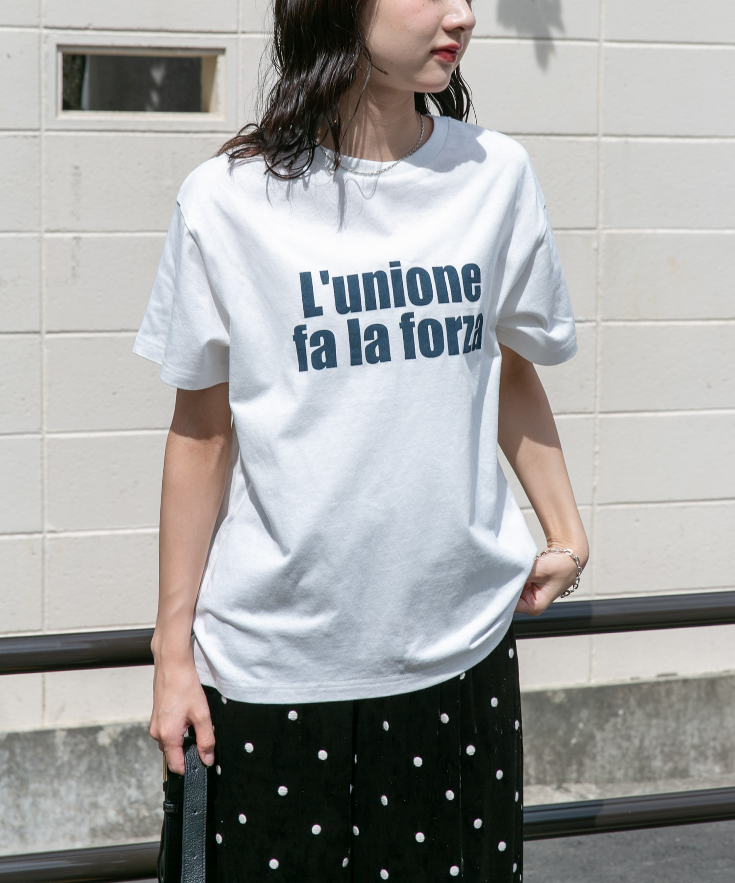 ロゴハンソデTシャツ