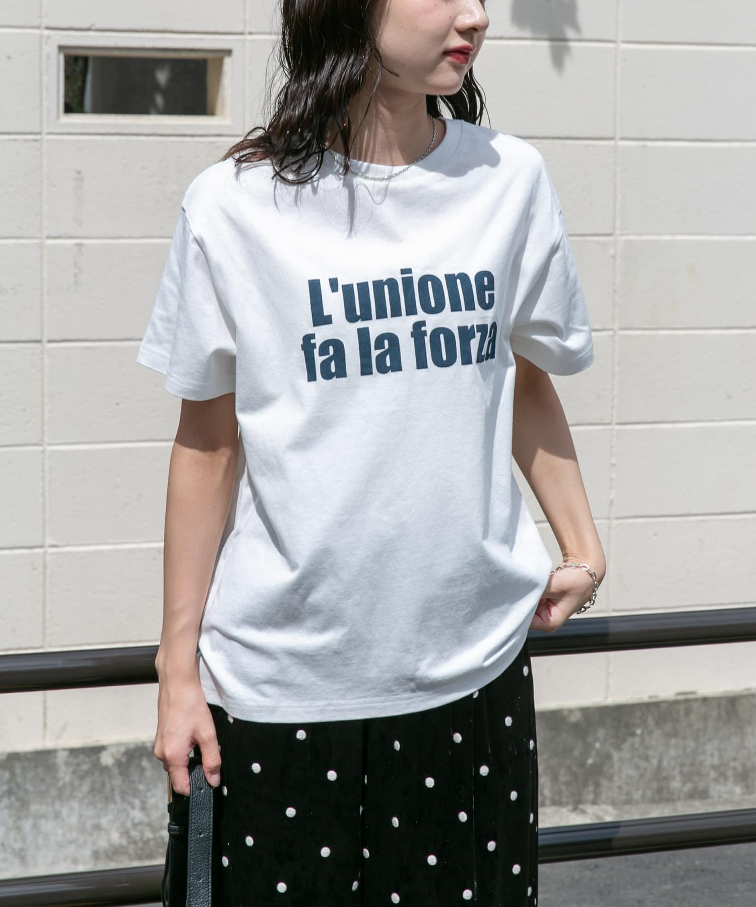 ロゴハンソデTシャツ