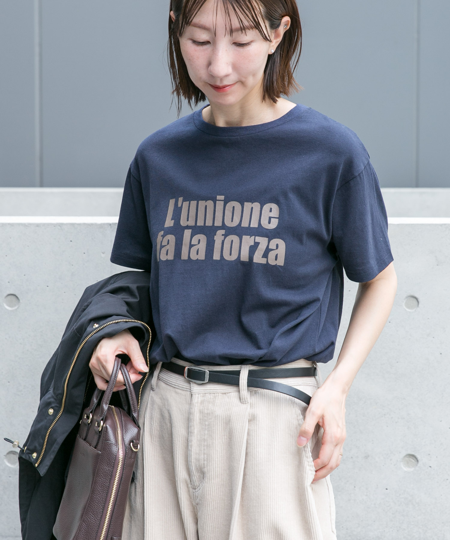 ロゴハンソデTシャツ