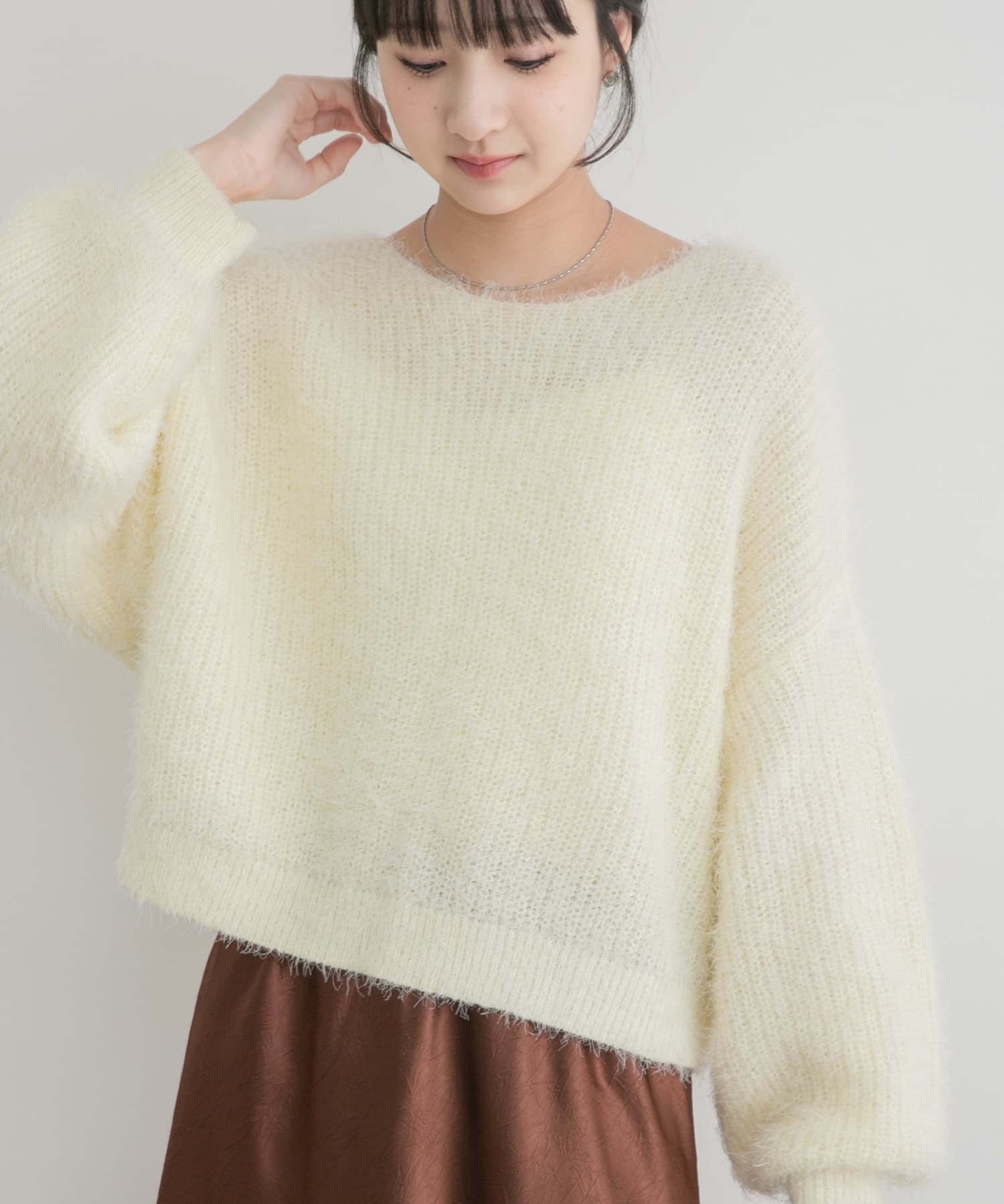 シャギーボリュームスリーブニット
