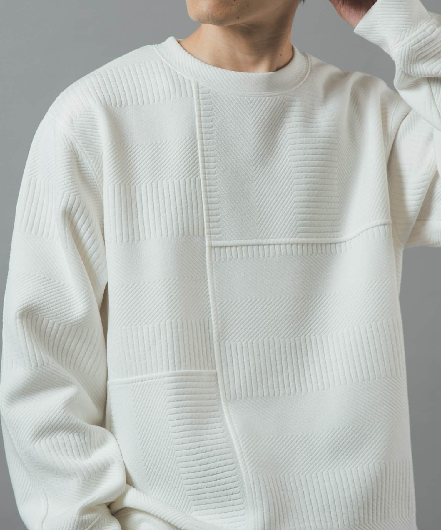 キリカエ ジャカード クルーネックtops