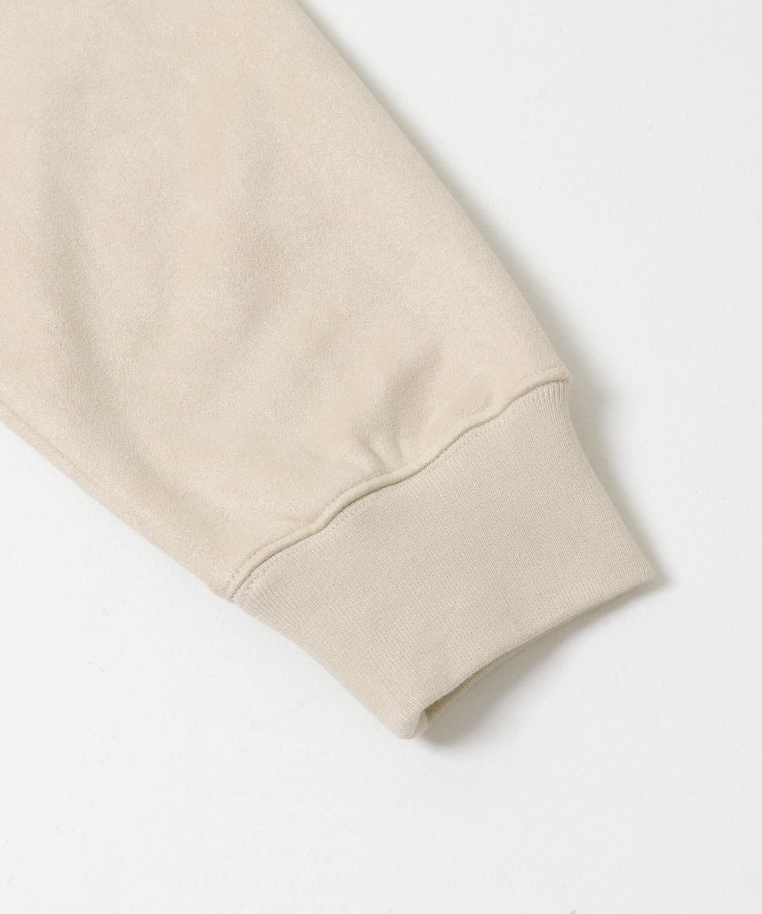 L.BEIGE