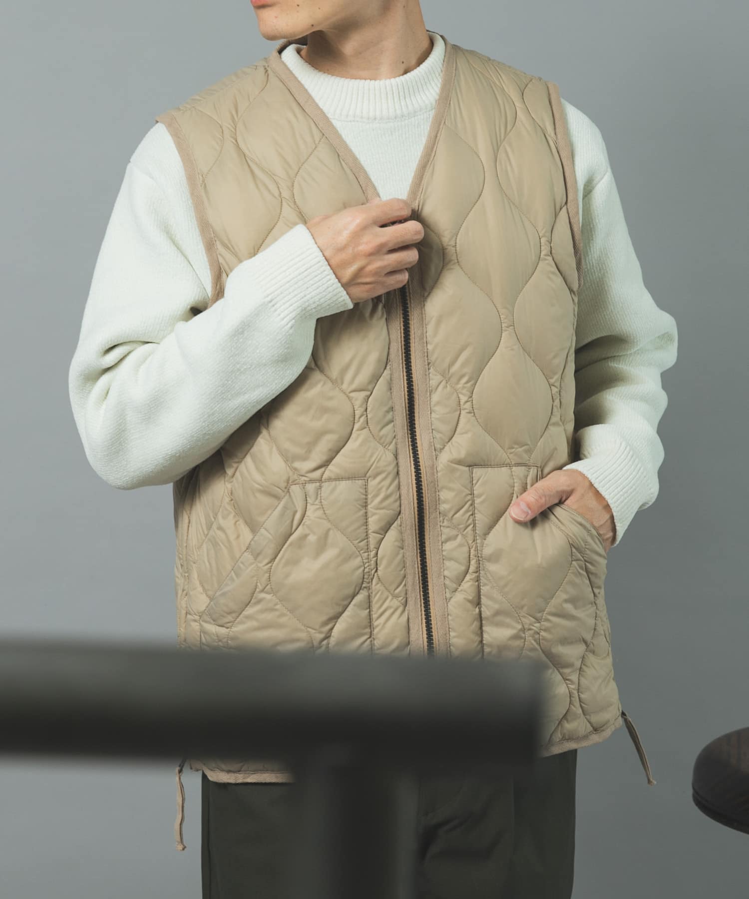 G.BEIGE