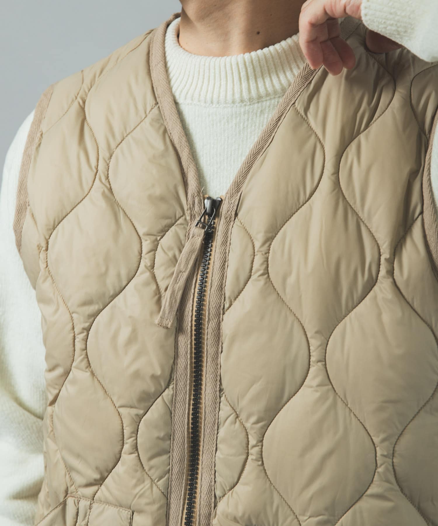 G.BEIGE