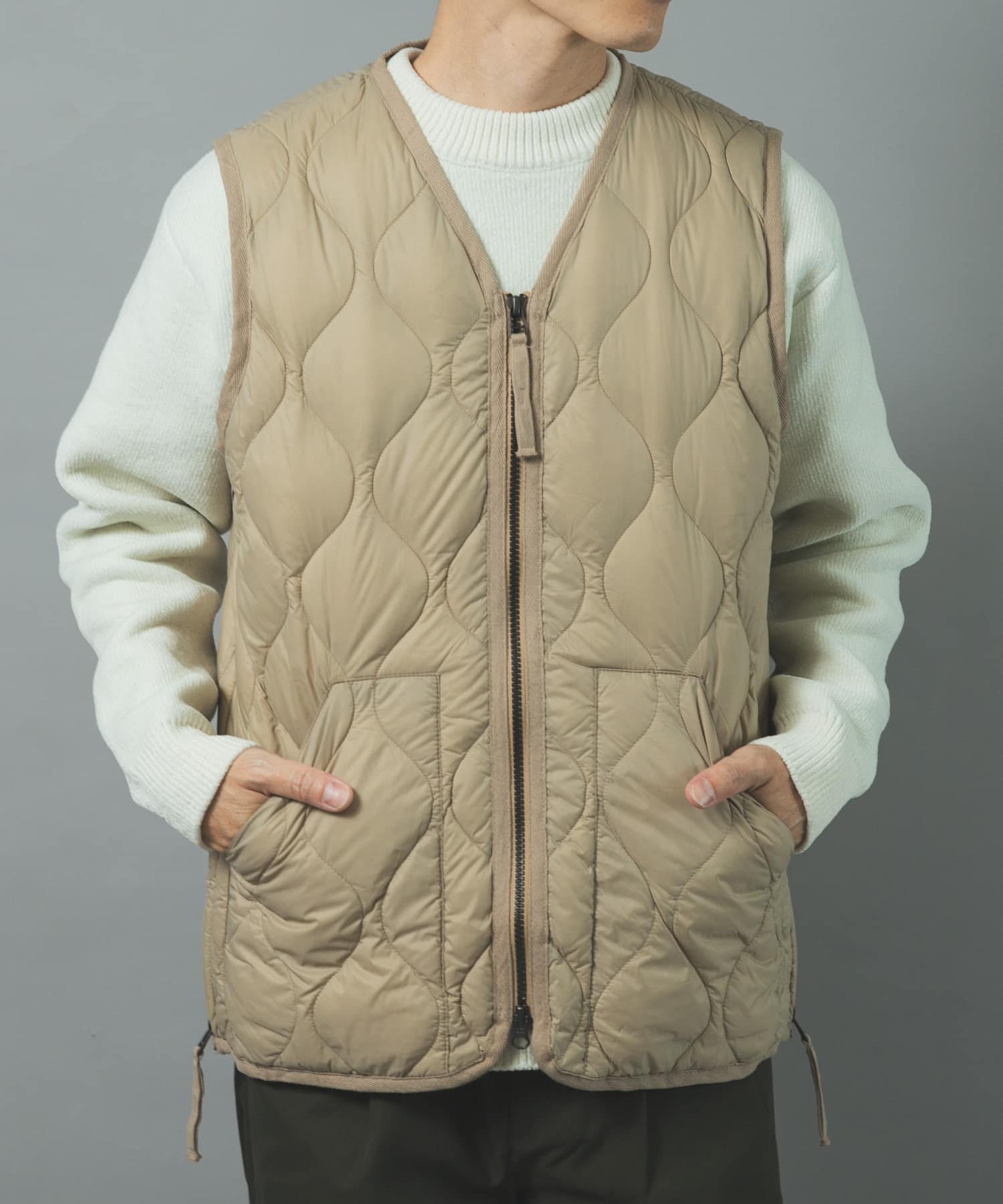 G.BEIGE